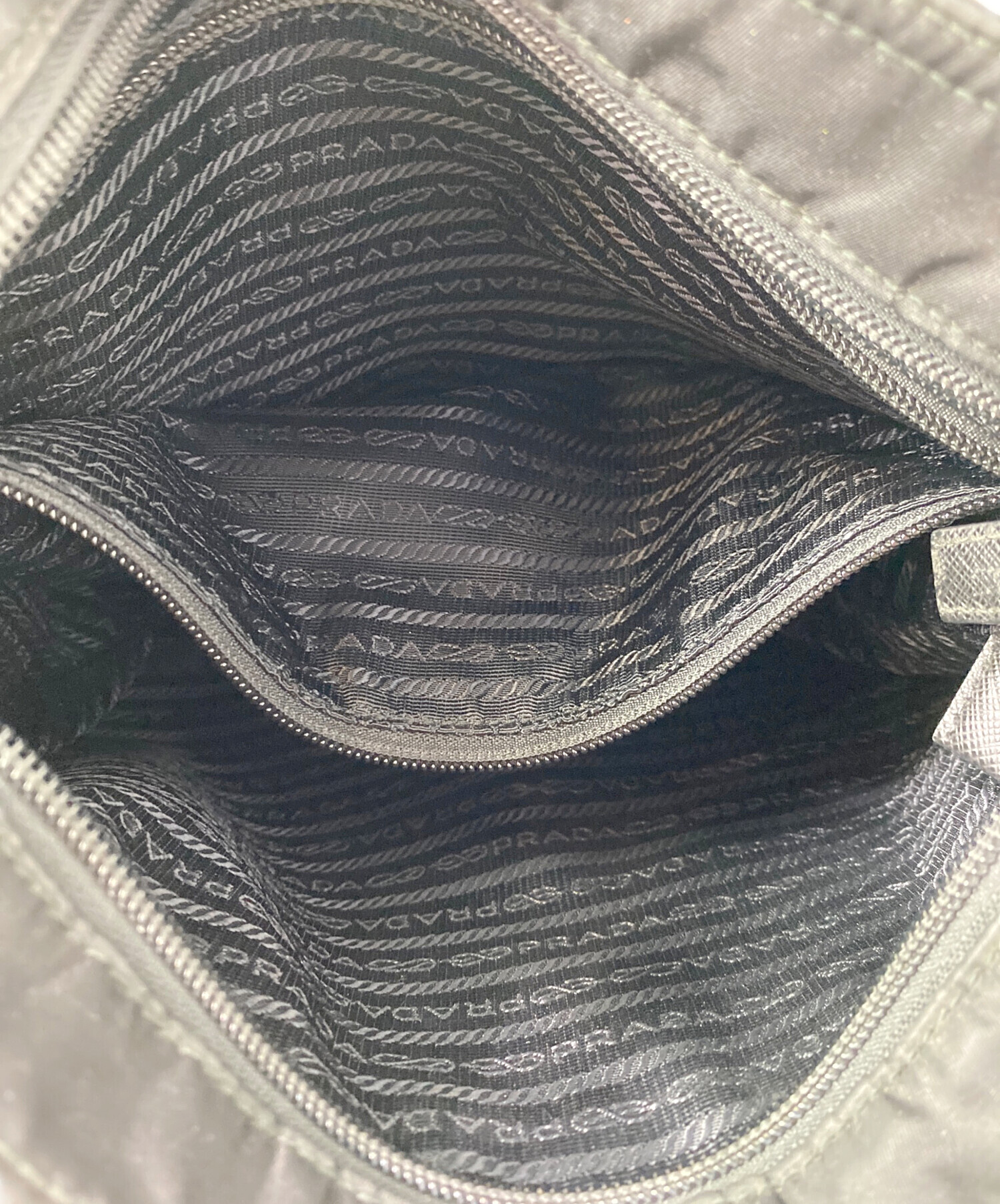 中古・古着通販】PRADA (プラダ) ナイロンショルダーバッグ ブラック