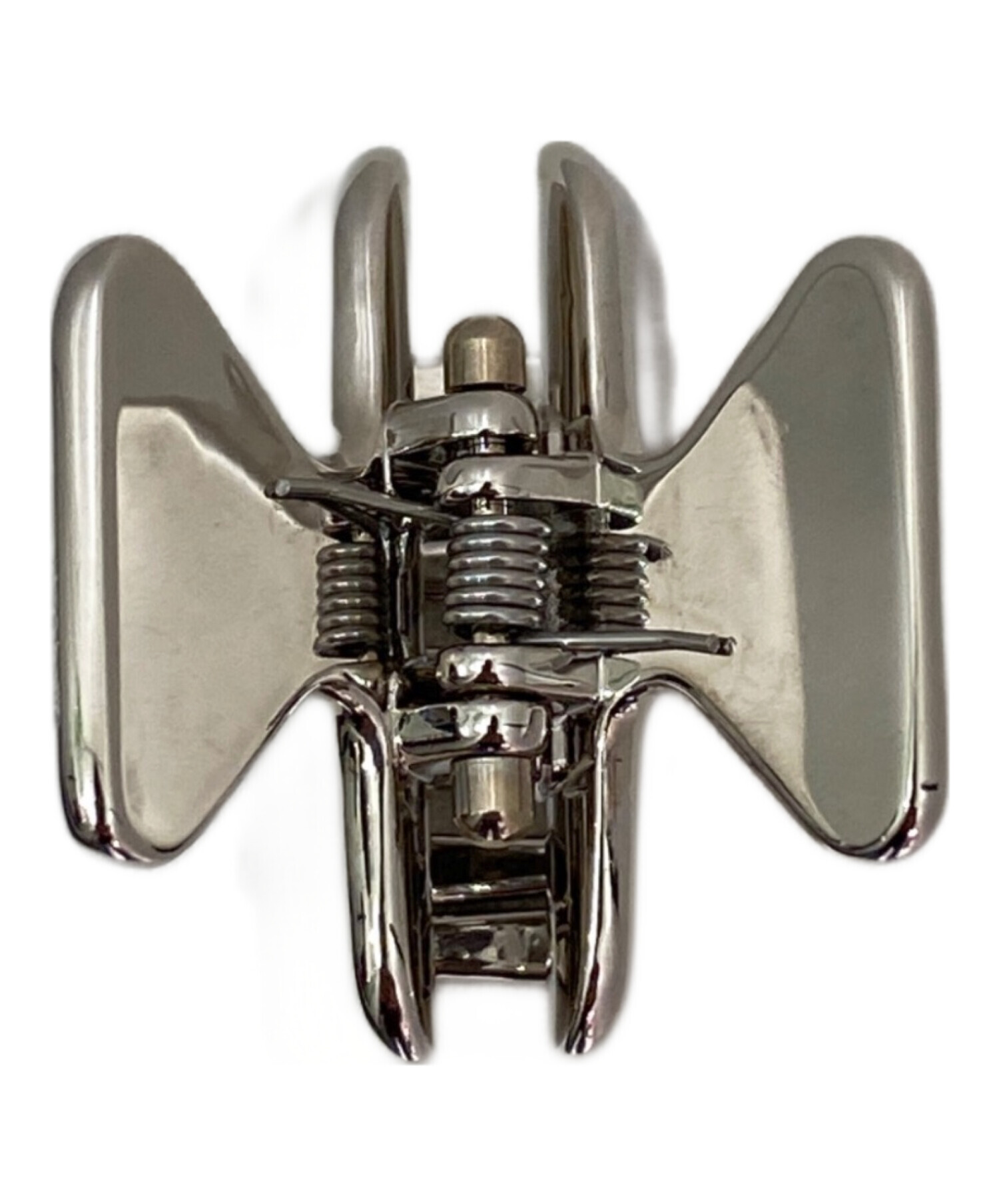 【1度のみ短時間使用】PRADA メタル クロウクリップ 完売商品 1度のみ短時間使用】PRADA メタル クロウクリップ 完売商品 1度のみ短