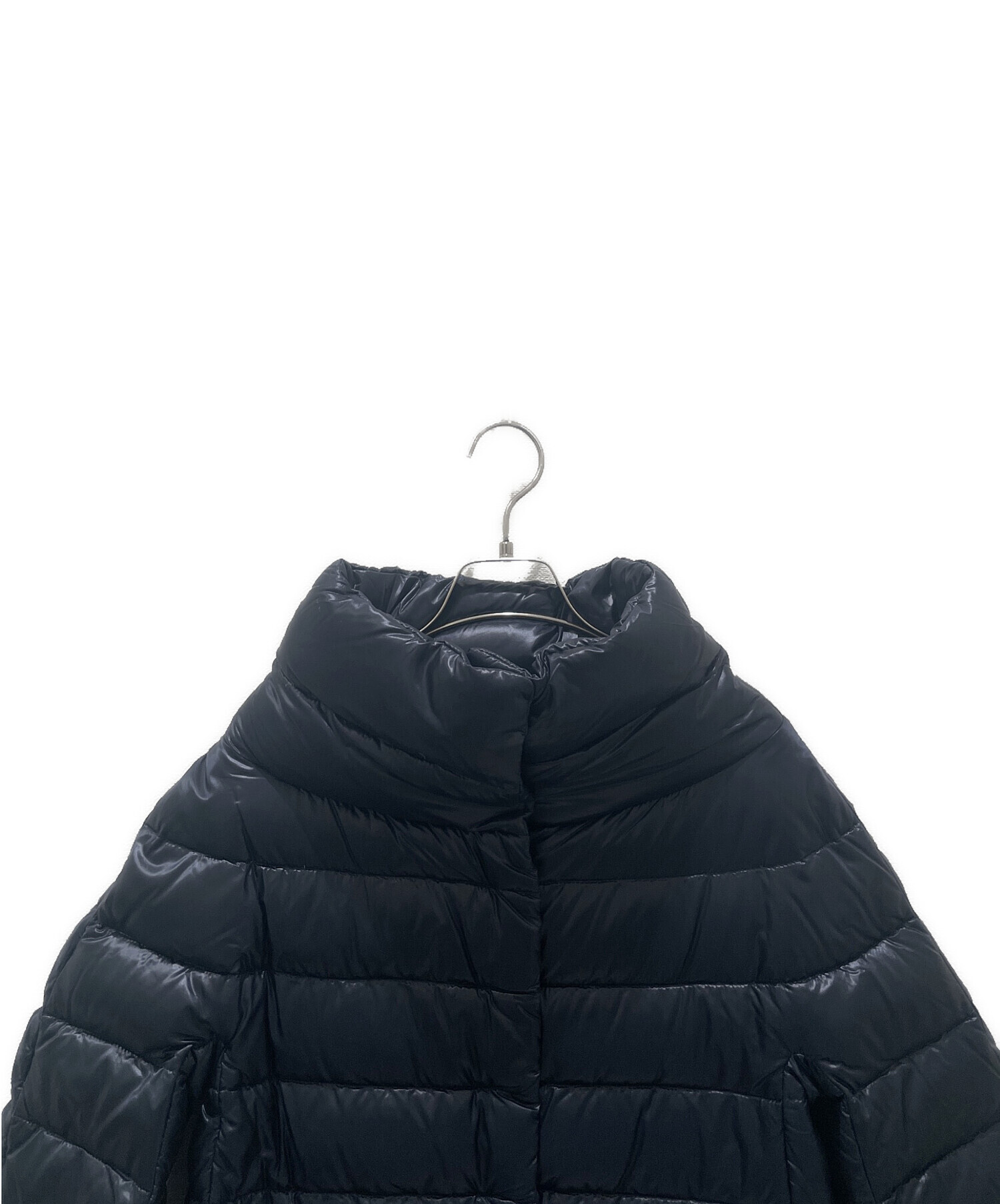 未使用　Herno ヘルノ　ネイビー ノーカラージャケット　サイズ40 中古・古着通販】HERNO (ヘルノ) ダウンジャケット/CAPES AMINTA