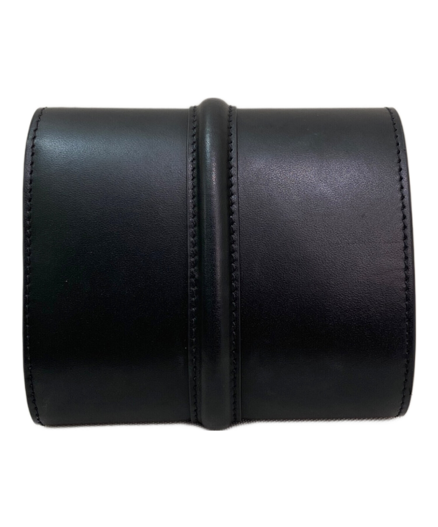 【新品未使用品】セリーヌ CELINE スモールトリフォールドウォレット CELINE】スモール トリフォールドウォレット 16（セーズ）財布 (CELINE