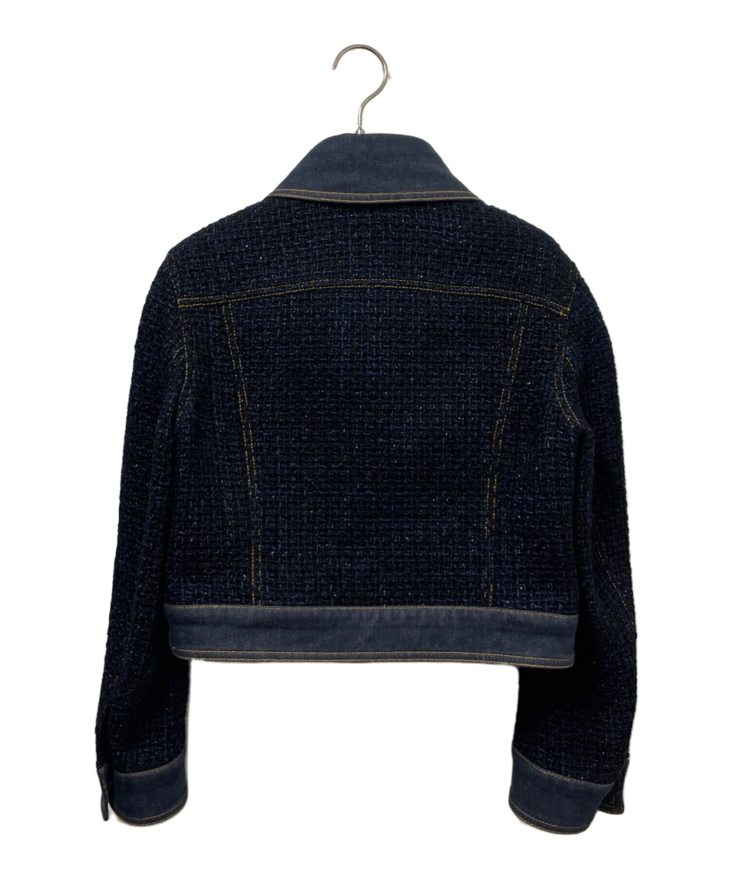 CHANELジャケットサイズ38,襟元だけボタンあり。 CHANELジャケットサイズ38,襟元だけボタンあり。 楽天市場】シャネル