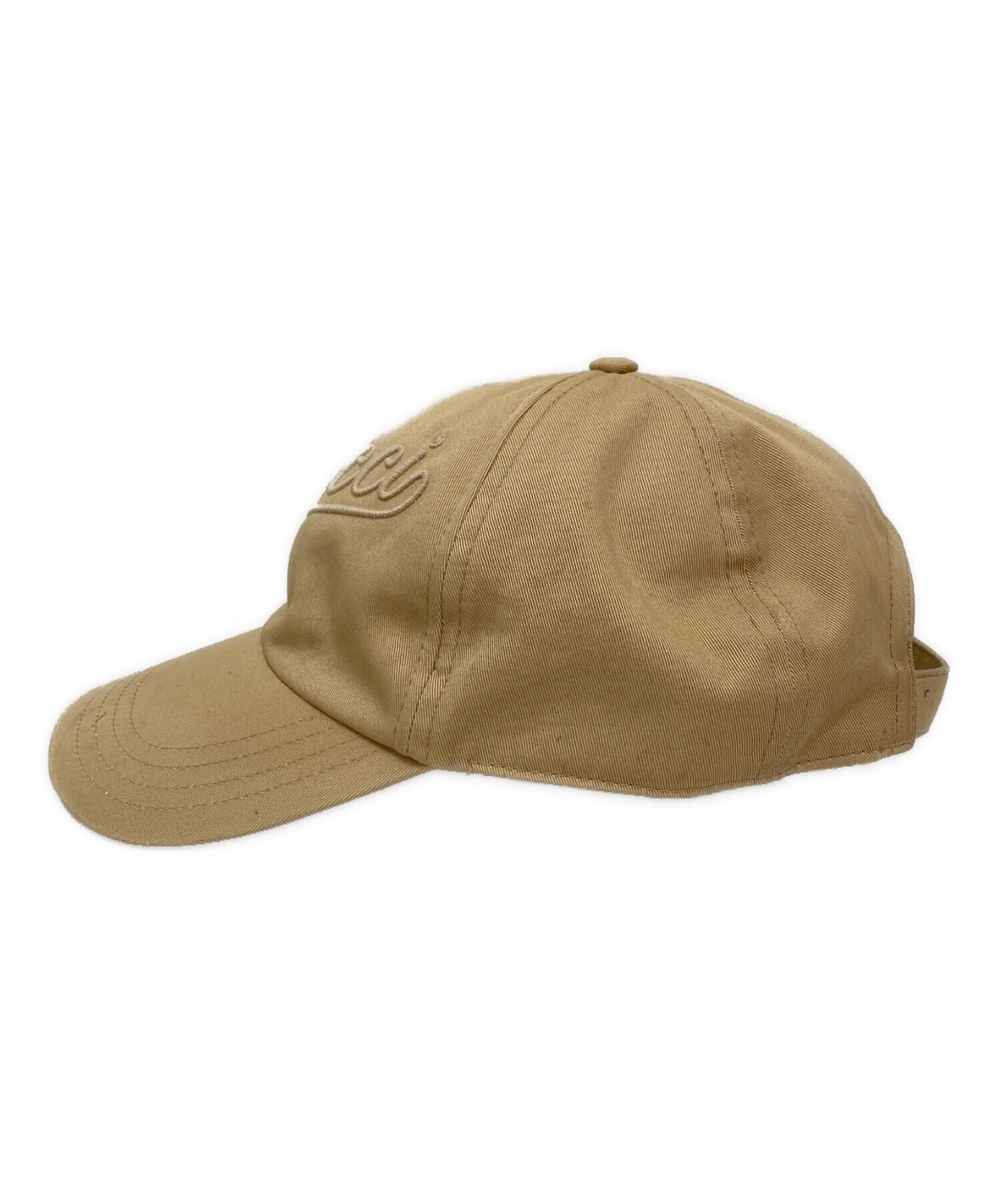 GUCCI ロゴプリント ベージュキャップ 中古・古着通販】GUCCI (グッチ) ロゴキャップ ベージュ サイズ:M