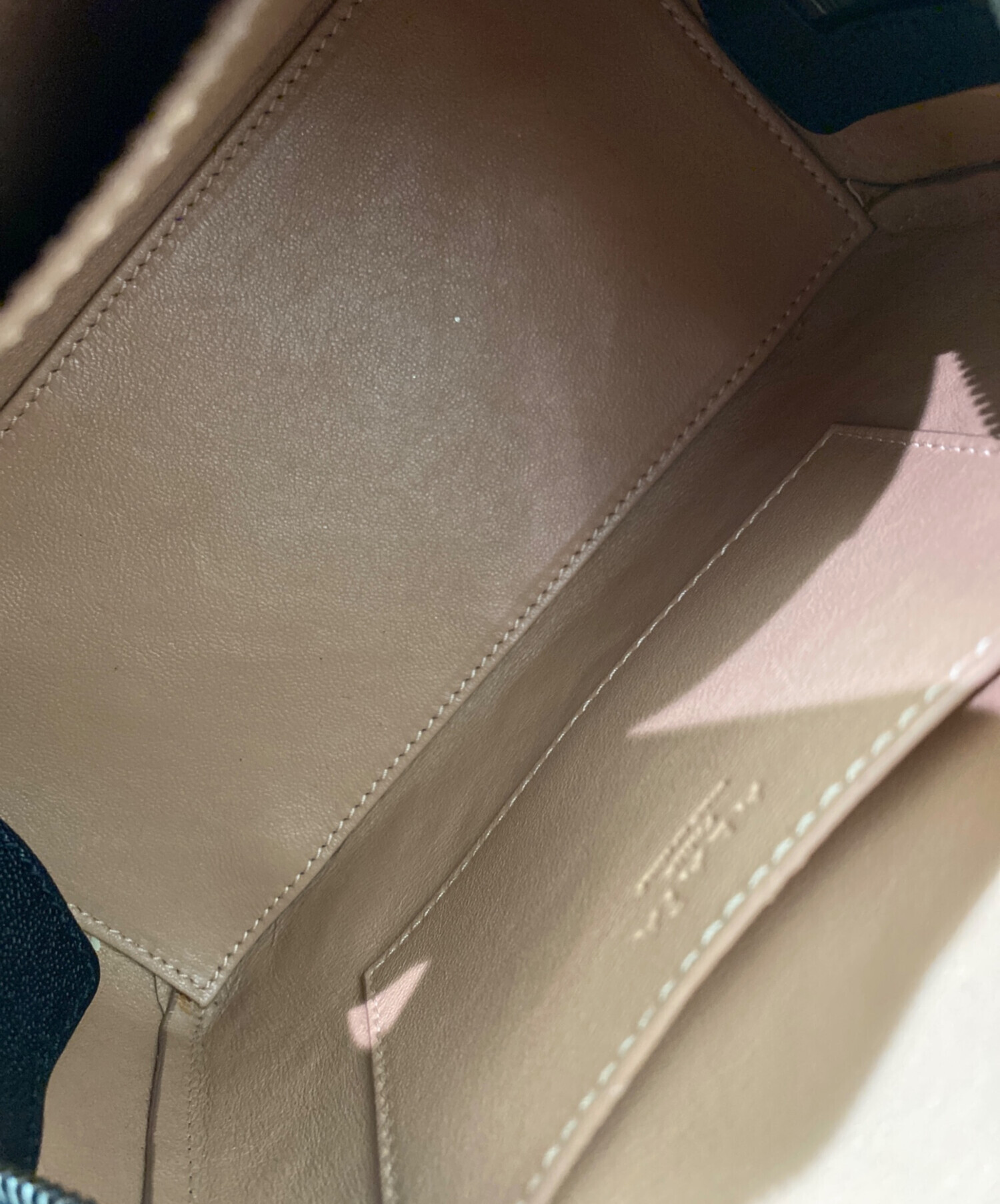 中古・古着通販】ALAIA (アライア) スタッズハンドバッグ ブラック