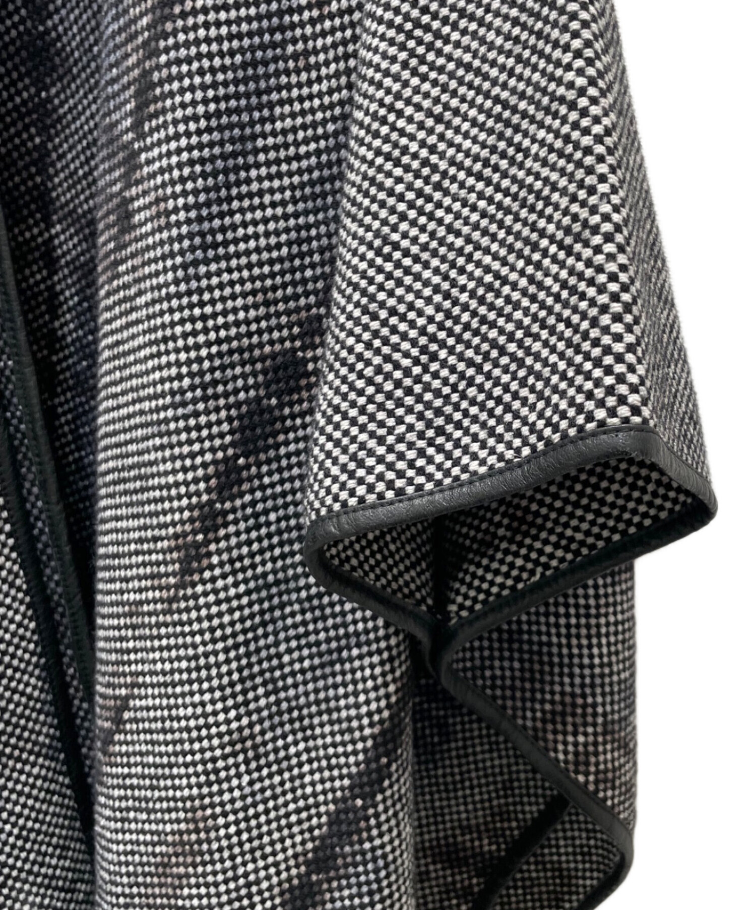 中古・古着通販】Emilio Pucci (エミリオ プッチ) ケープ ブラック