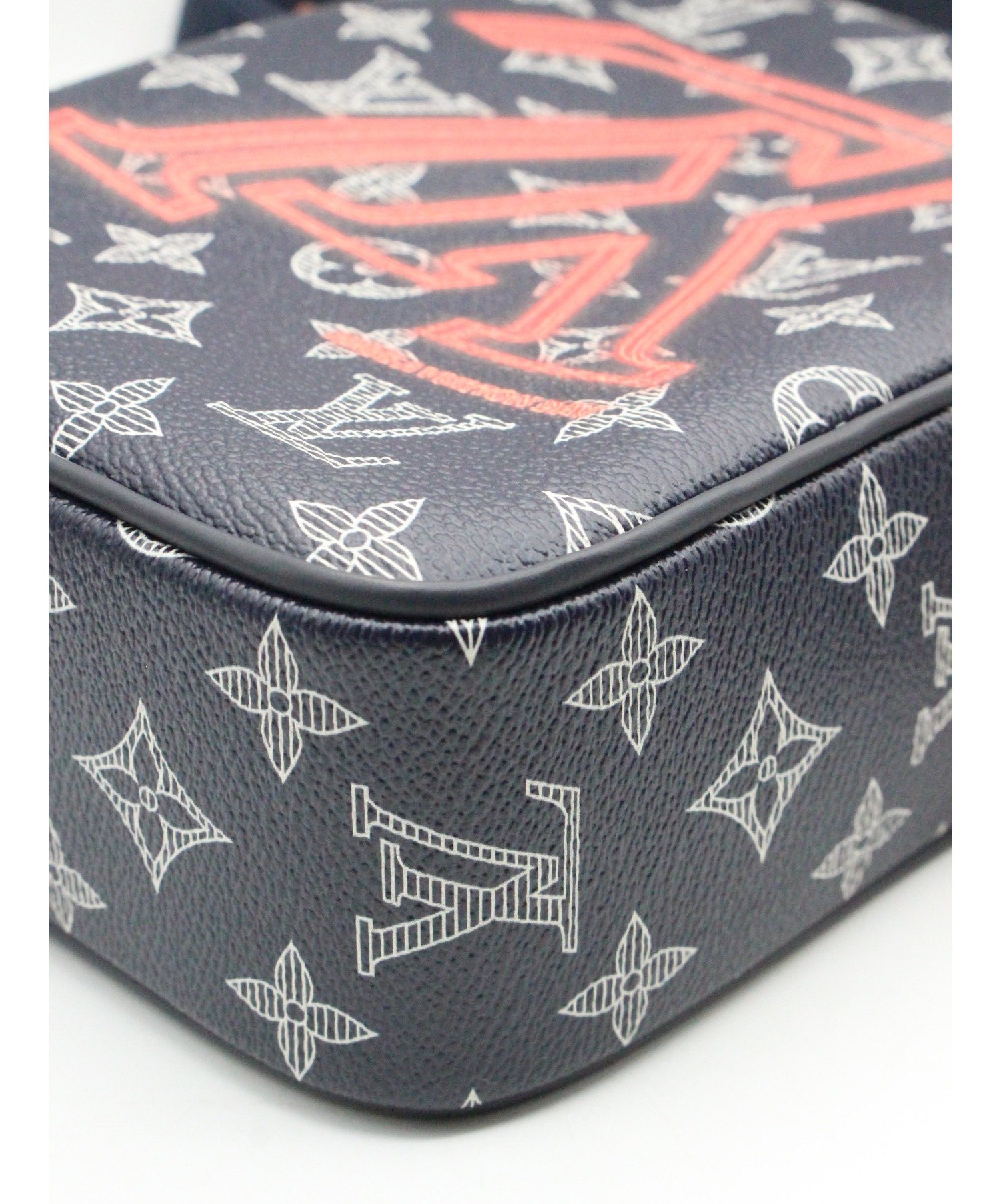 LOUIS VUITTON ルイヴィトン アップサイドダウン ダヌーブ PM | ヤマダ