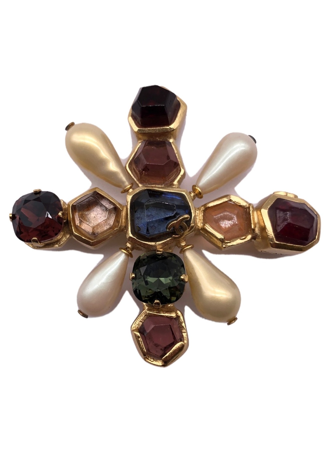 買蔵/１円～/美品 シャネル ブローチ マルチカラー ビニール レディース コサージュ フラワー 花 モチーフ アクセサリー 装飾品 otpl 美品CHANEL　シャネル　ブローチ　2023-2024　AW新作　マルチカラー