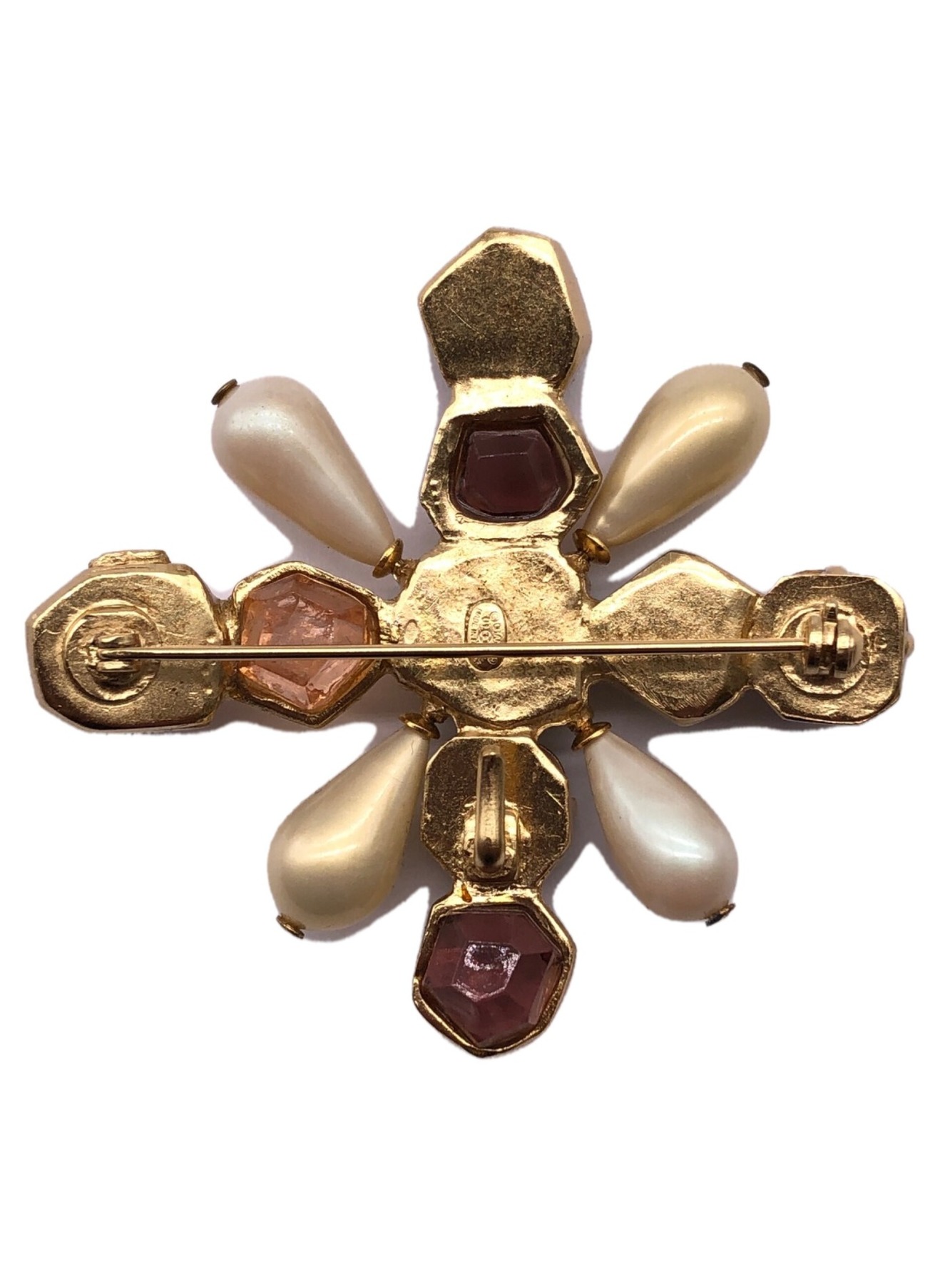 買蔵/１円～/美品 シャネル ブローチ マルチカラー ビニール レディース コサージュ フラワー 花 モチーフ アクセサリー 装飾品 otpl 美品CHANEL　シャネル　ブローチ　2023-2024　AW新作　マルチカラー