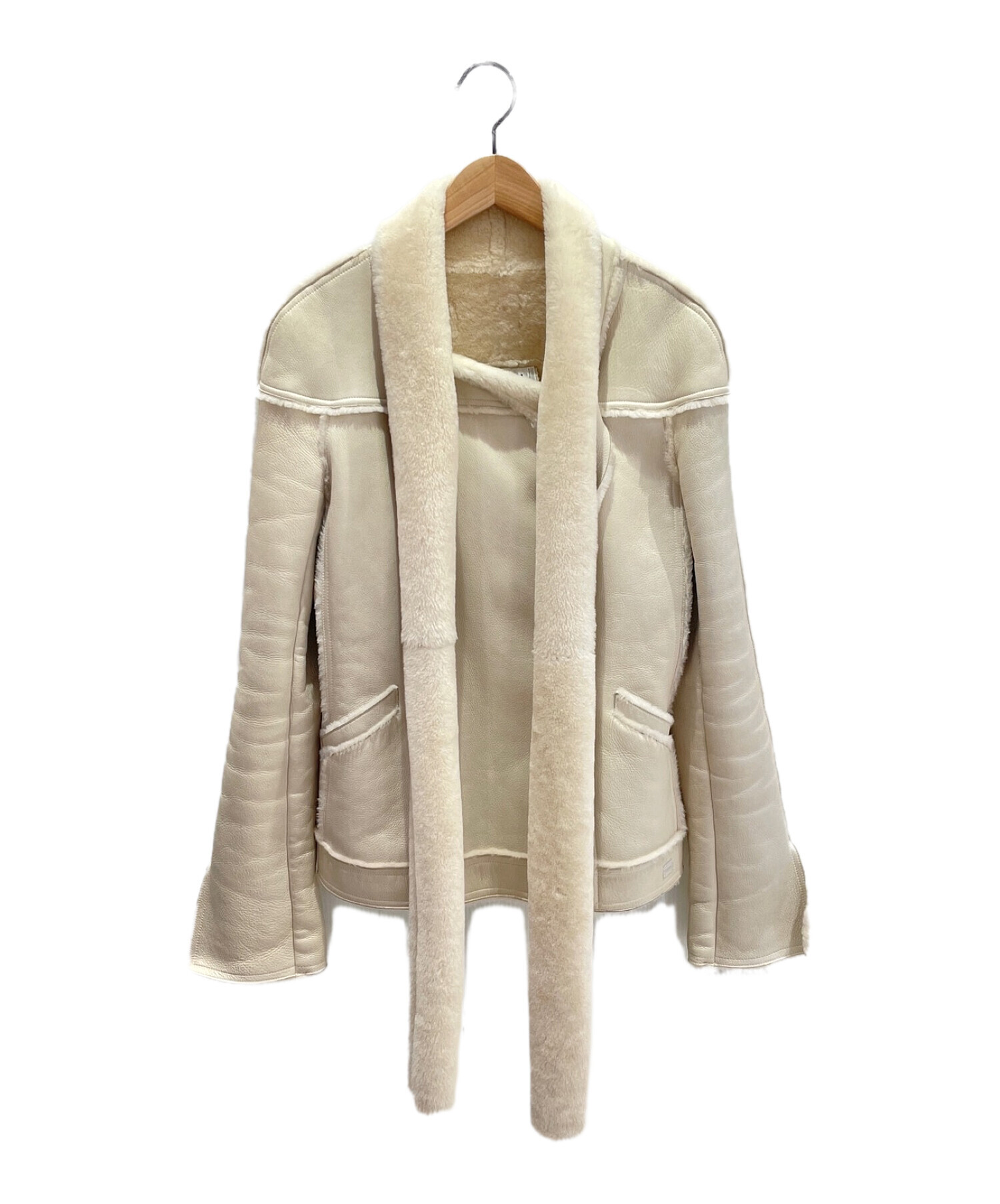 s*o様 CHANEL フード付きムートンレザージャケット　38インチ 中古・古着通販】CHANEL (シャネル) ムートンレザージャケット