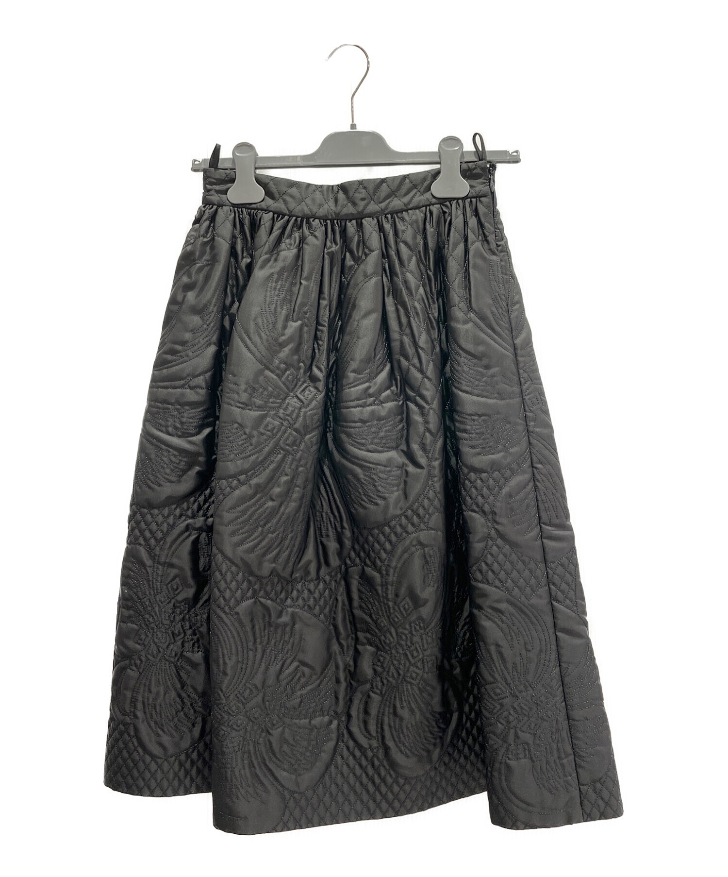 プラダ　ナイロン素材のスカート 中古・古着通販】PRADA (プラダ) ナイロンフレアスカート ブラック