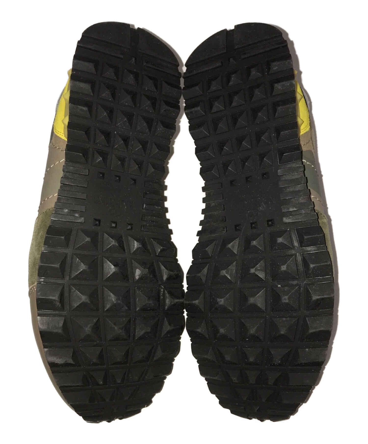 ほぼ未使用！VALENTINO GARAVANI ロックランナー　スニーカー ほぼ未使用！VALENTINO GARAVANI ロックランナー スニーカー