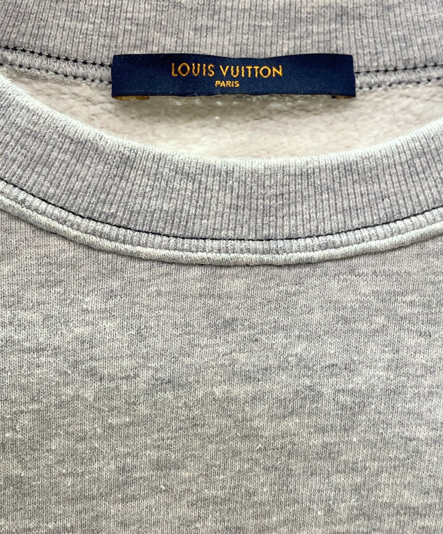 お安め　貴重　美品　LOUIS VUITTON グレー スウェット　トレーナー 楽天市場】LOUIS VUITTON ルイ・ヴィトン/スクエアードLVクルーネック