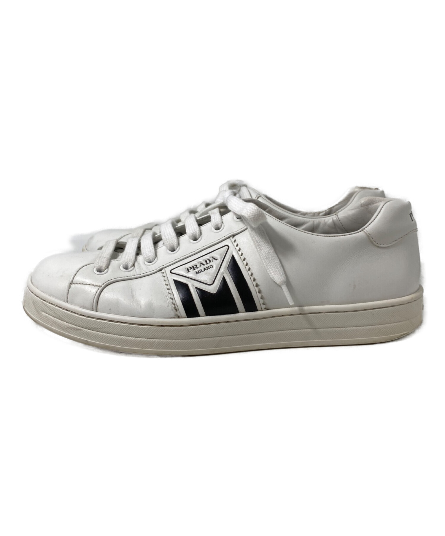 中古・古着通販】PRADA (プラダ) レザースニーカー ホワイト サイズ:8