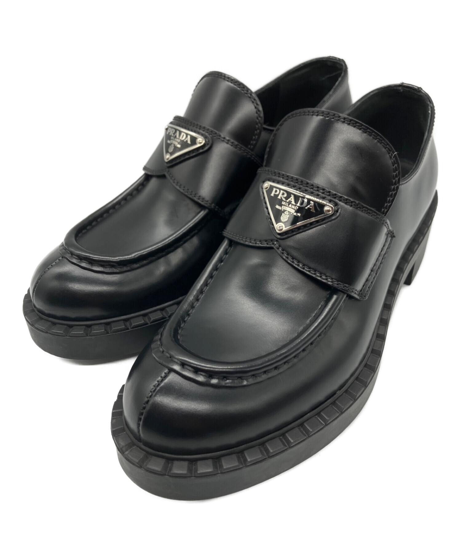 中古・古着通販】PRADA (プラダ) ロゴプレートローファー ブラック 