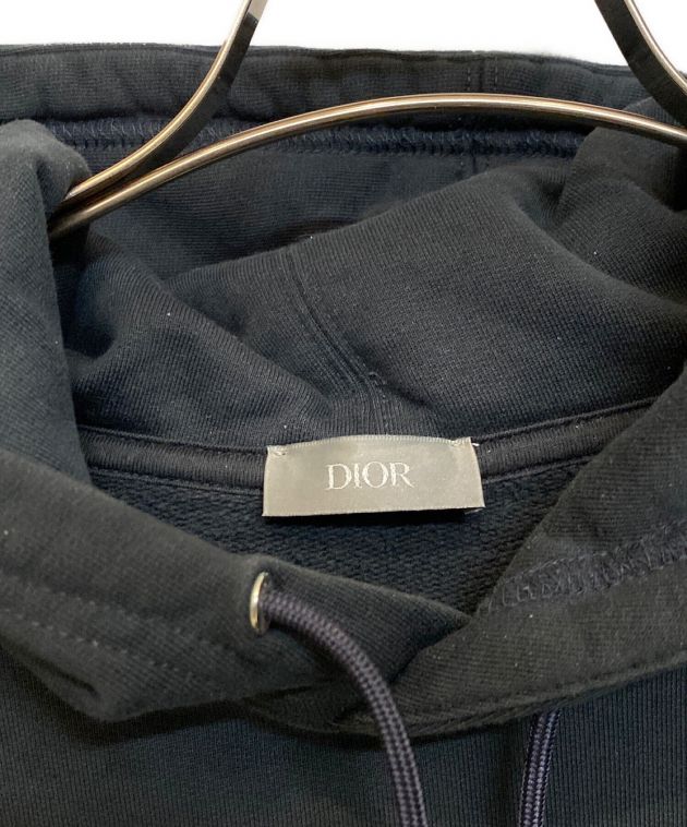 Christian Dior ヴィンテージ エンブレム 刺繍 テーラード ディオール」はピュアなシルエットと繊細な刺しゅうで「優美」を体現