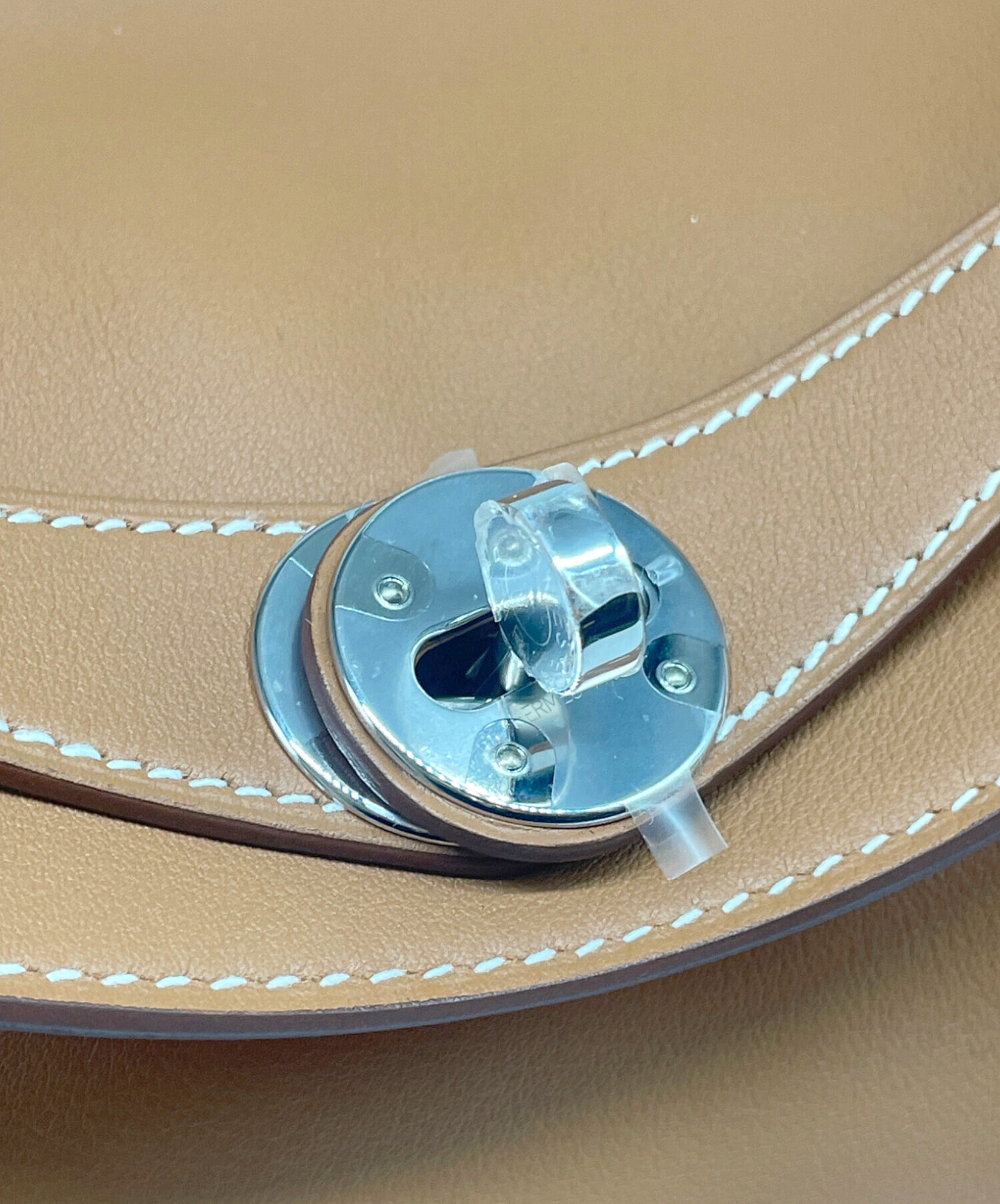 エルメス HERMES 2WAYバッグ リンディ26 スイフト ブルーサフィール シルバー金具 紺  X刻印【中古】 HERMES（エルメス） リンディ タッチ 26 Z刻印 青 ブルーサフィール