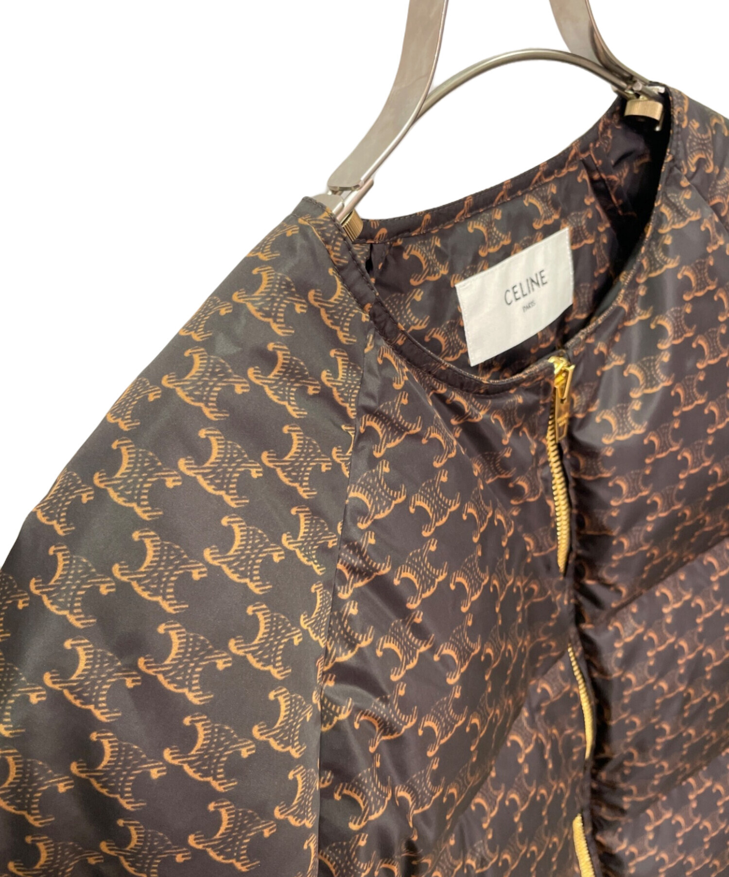 中古・古着通販】CELINE (セリーヌ) トリオンフ ノーカラー ダウン