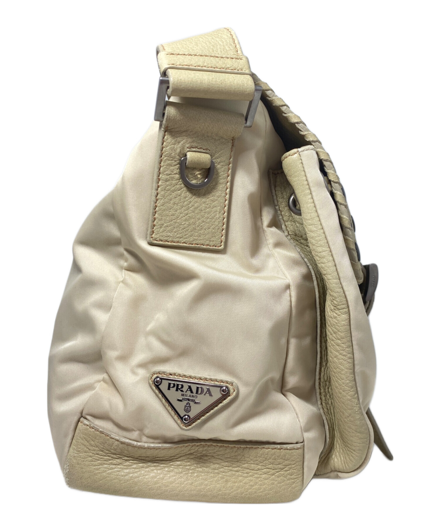 中古・古着通販】PRADA (プラダ) パンチングショルダーバッグ ベージュ 