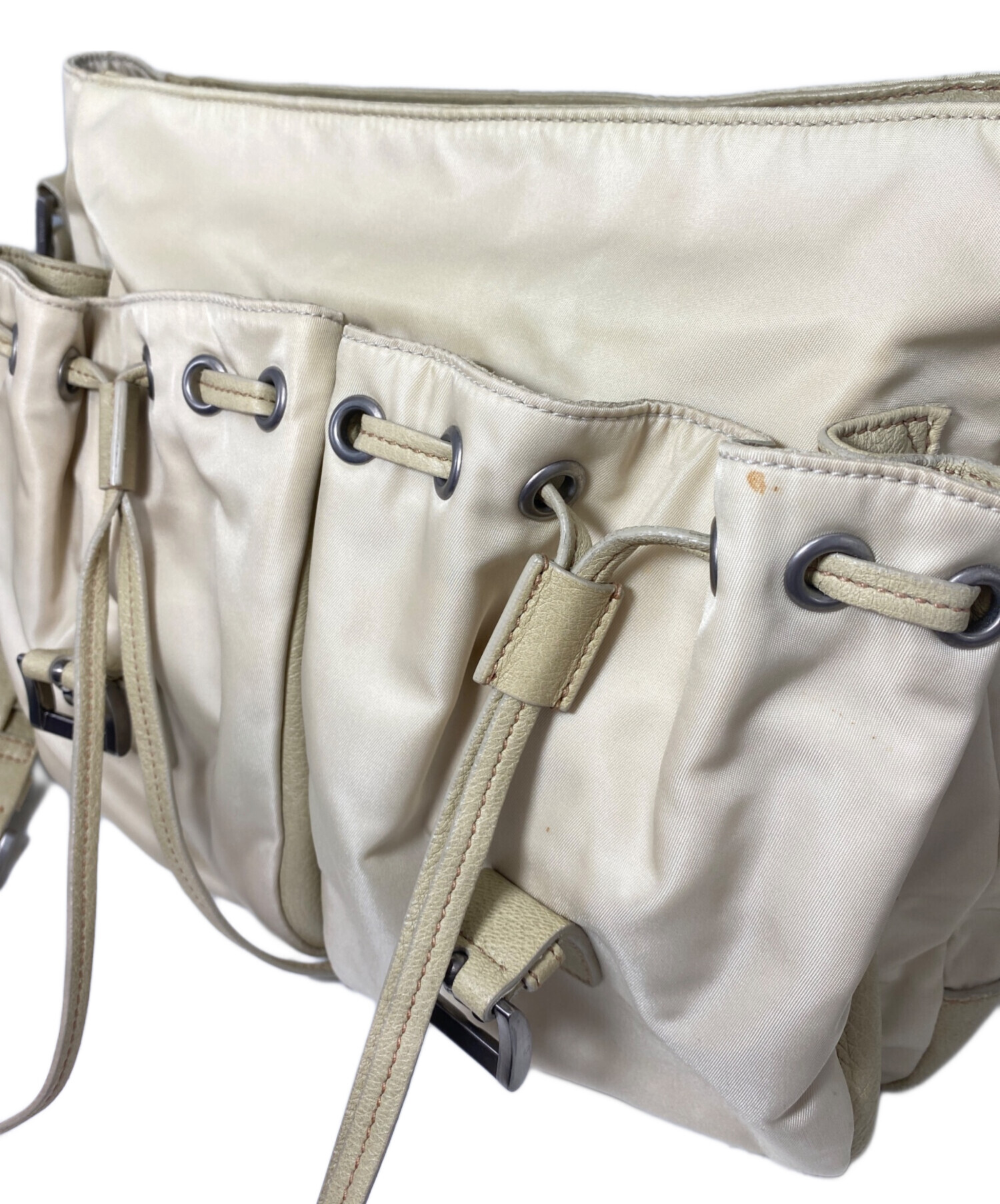 中古・古着通販】PRADA (プラダ) パンチングショルダーバッグ ベージュ 