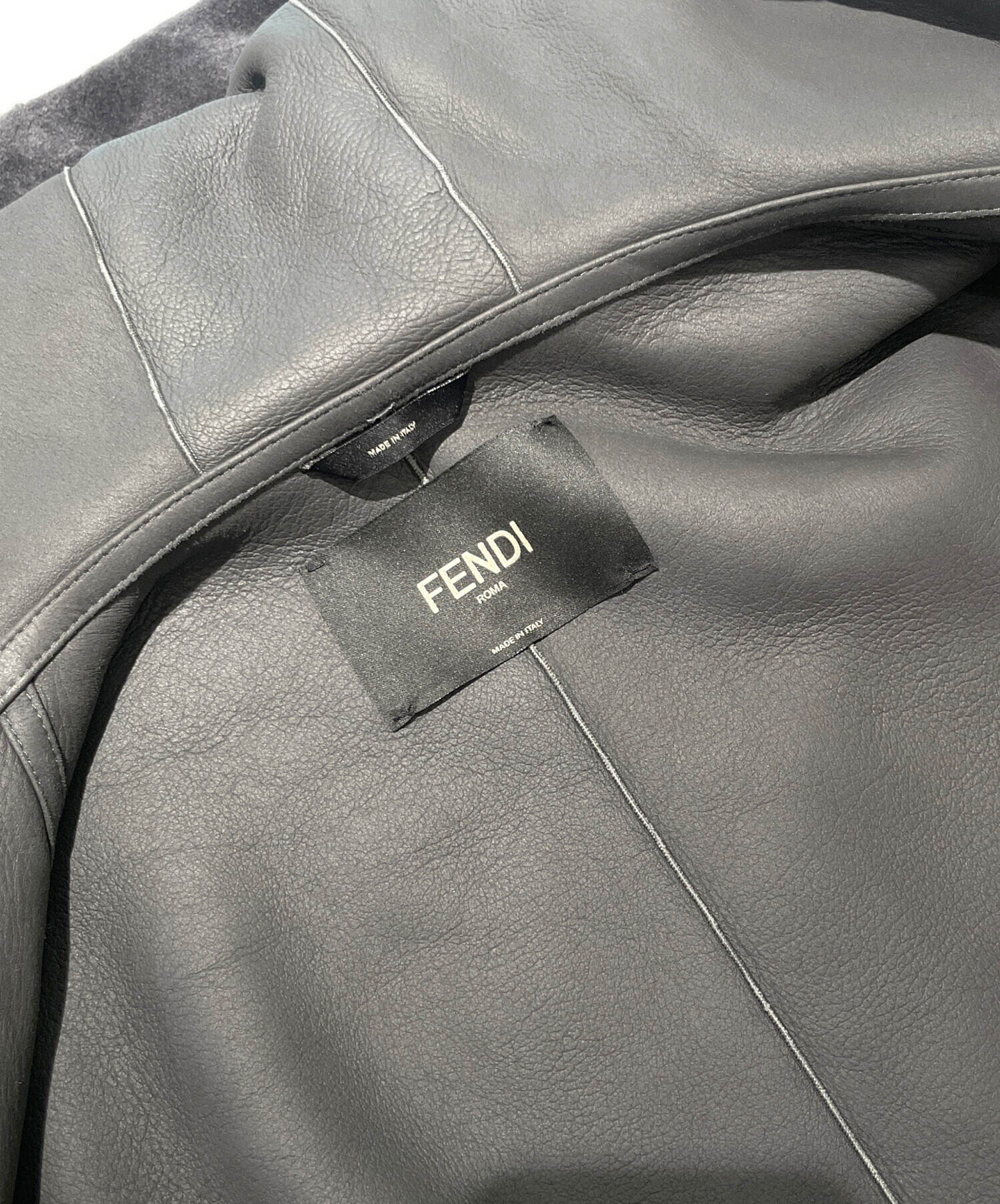 中古・古着通販】FENDI (フェンディ) レザー切替FENDIロゴムートン 