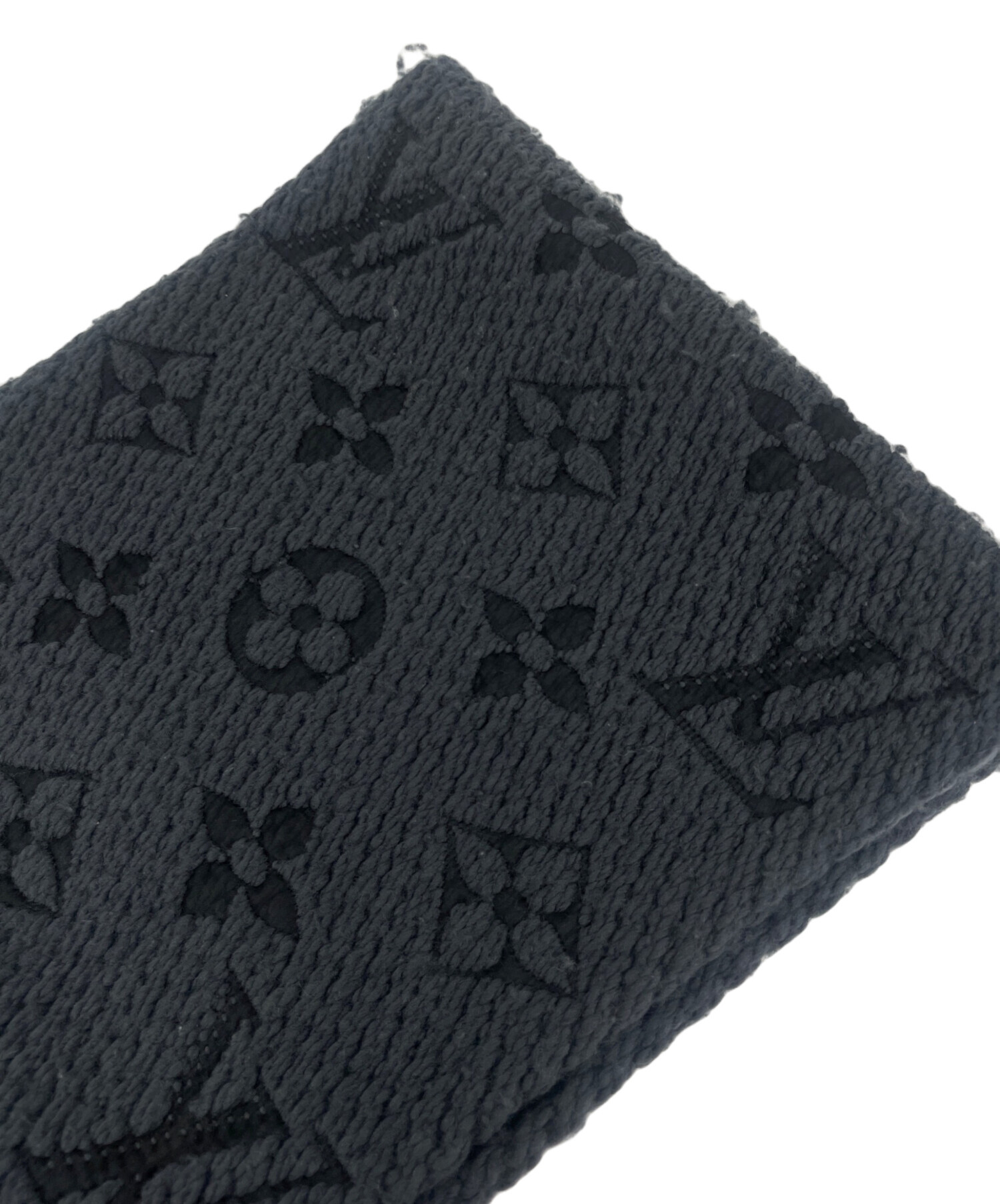 未使用に近い LOUIS VUITTON ロゴマフラー 中古・古着通販】LOUIS VUITTON (ルイ ヴィトン) エシャルプ