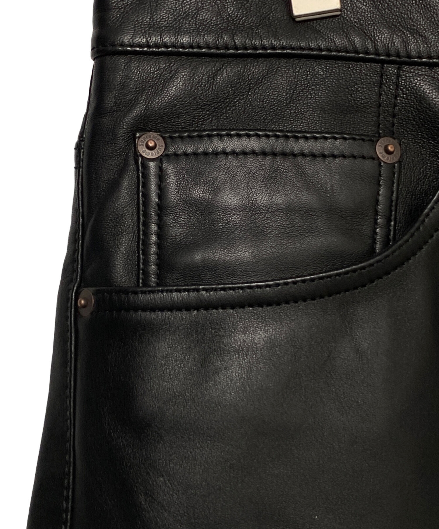 中古・古着通販】SUPREME (シュプリーム) Baggy Leather Short