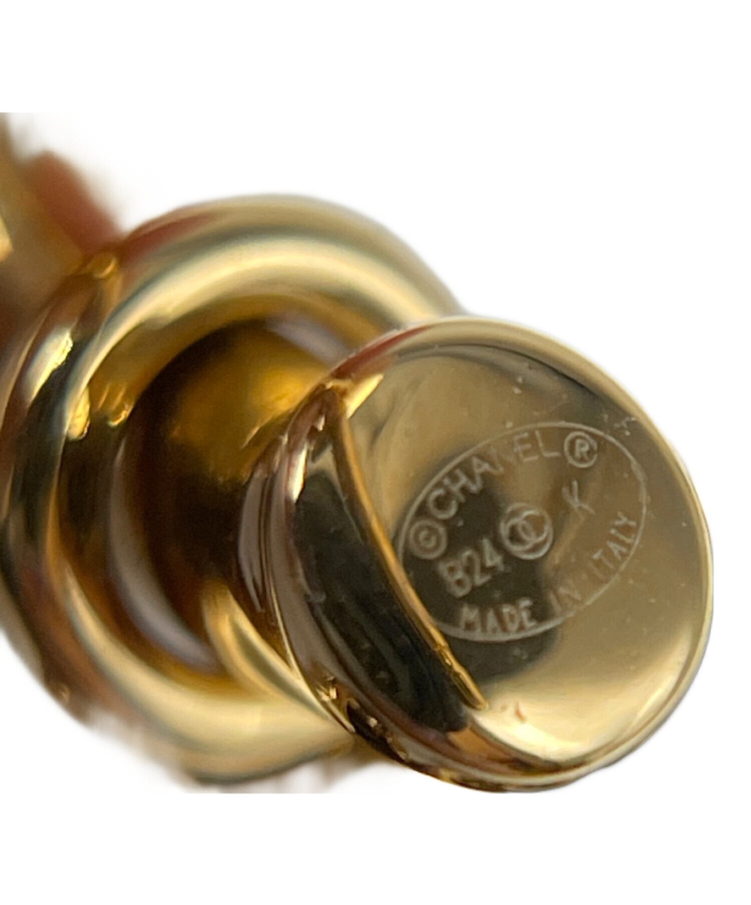 CHANEL シャネル　ココマーク ピアス両耳　新品未使用❗️ 付属品完備 CHANEL [正規ラッピング済] シャネル ピアス 両耳 CCマーク ココ