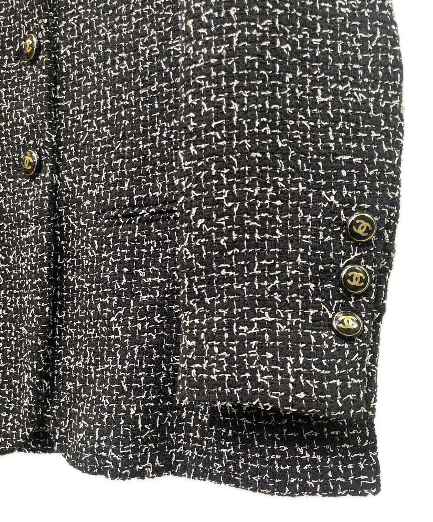CHANEL シャネル ココマーク ツイード ジャケット 36 中古・古着通販】CHANEL (シャネル) ココマーク ボタン ツイード