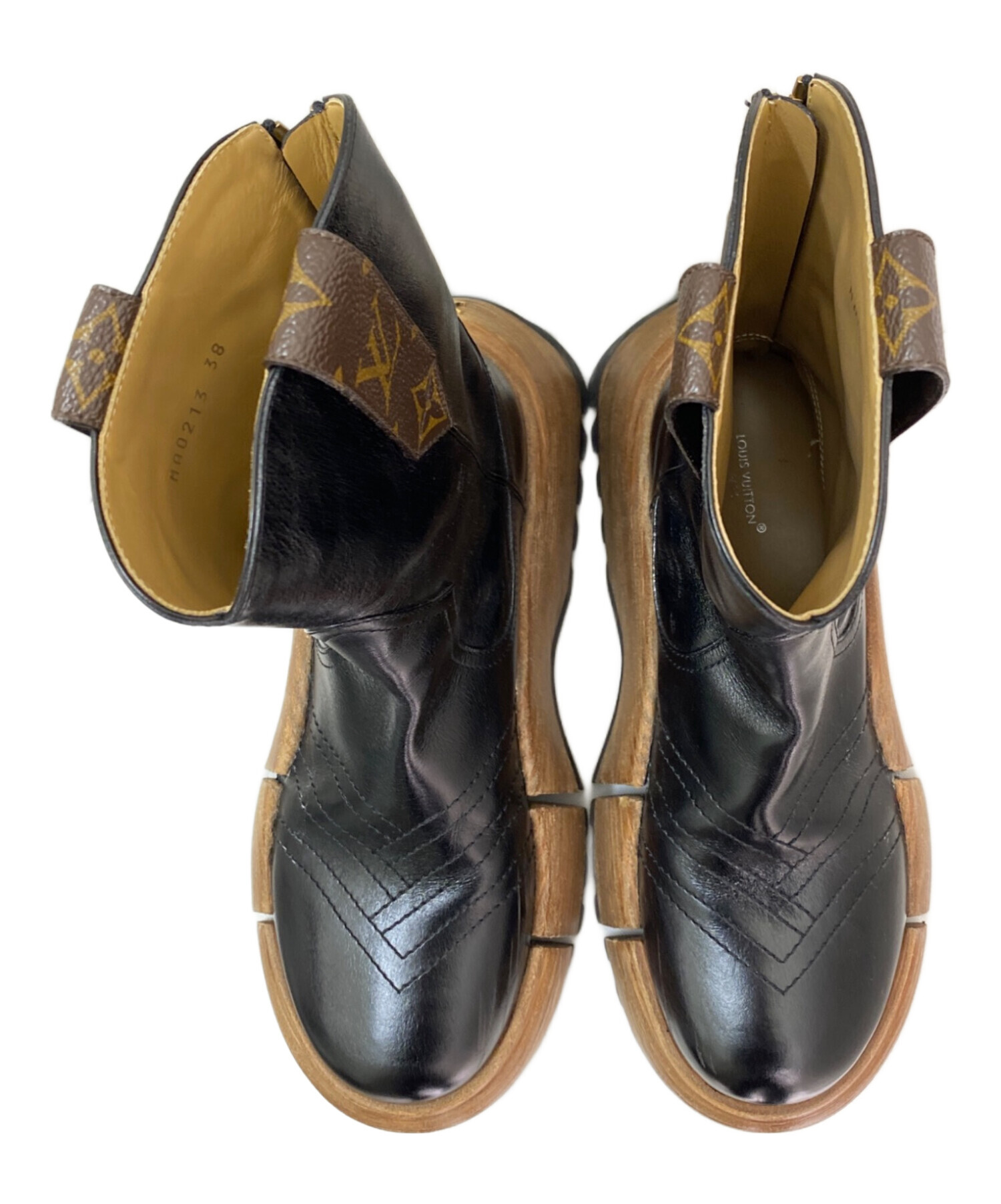 ルイヴィトン LV 23cmアンクルブーツ。正規品 ルイヴィトン LV 23cmアンクルブーツ。正規品