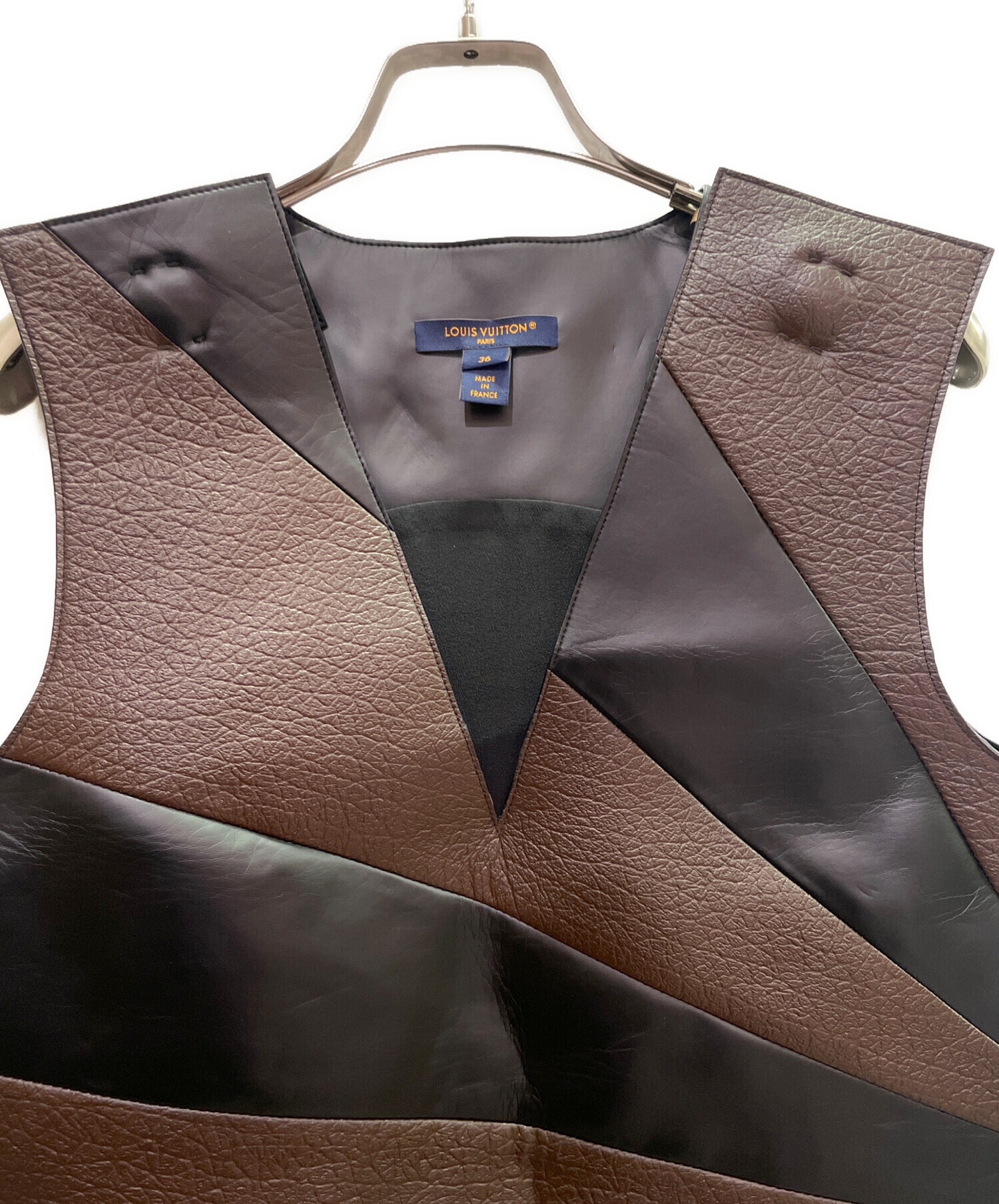 中古・古着通販】LOUIS VUITTON (ルイ ヴィトン) レザー ノースリーブ