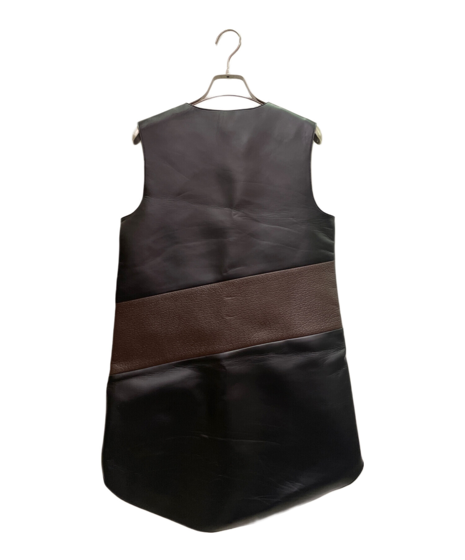 中古・古着通販】LOUIS VUITTON (ルイ ヴィトン) レザー ノースリーブ