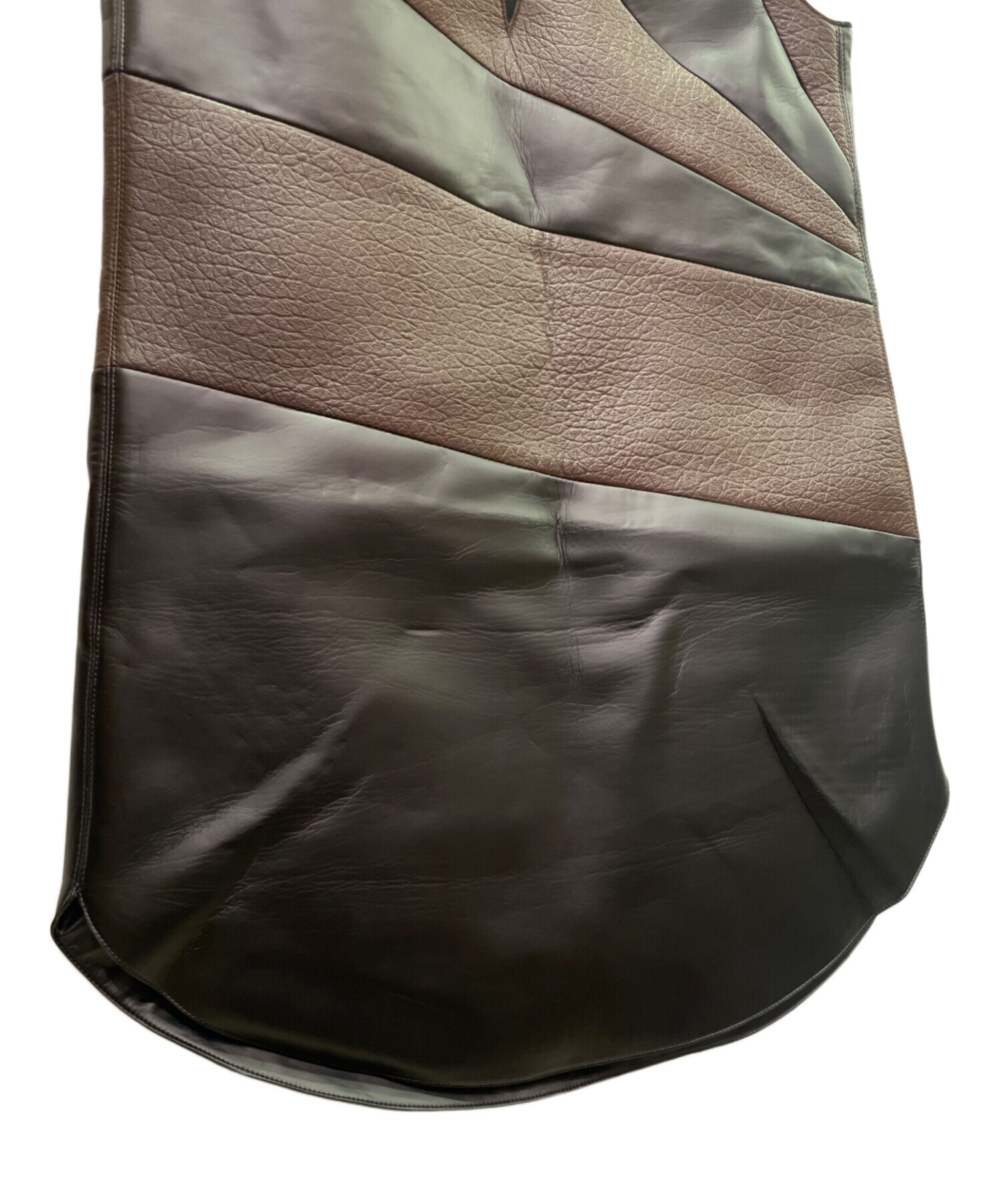 中古・古着通販】LOUIS VUITTON (ルイ ヴィトン) レザー ノースリーブ