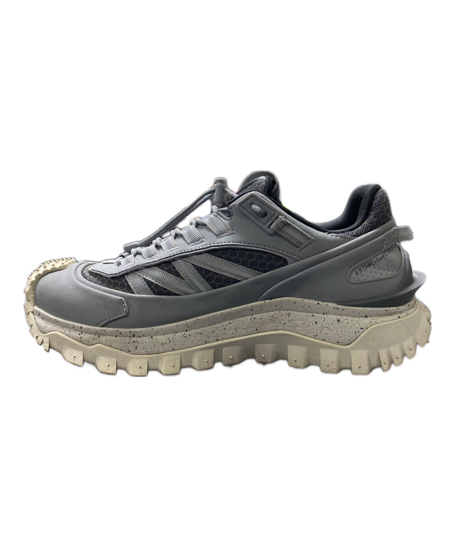 中古・古着通販】MONCLER (モンクレール) Trailgrip GTX Low グレー 中古・古着通販】MONCLER (モンクレール) Trailgrip GTX Low グレー
