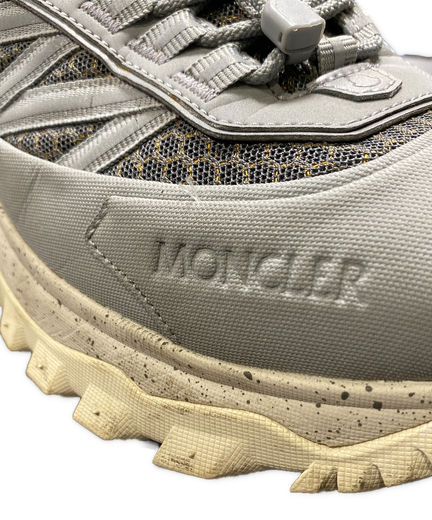 中古・古着通販】MONCLER (モンクレール) Trailgrip GTX Low グレー