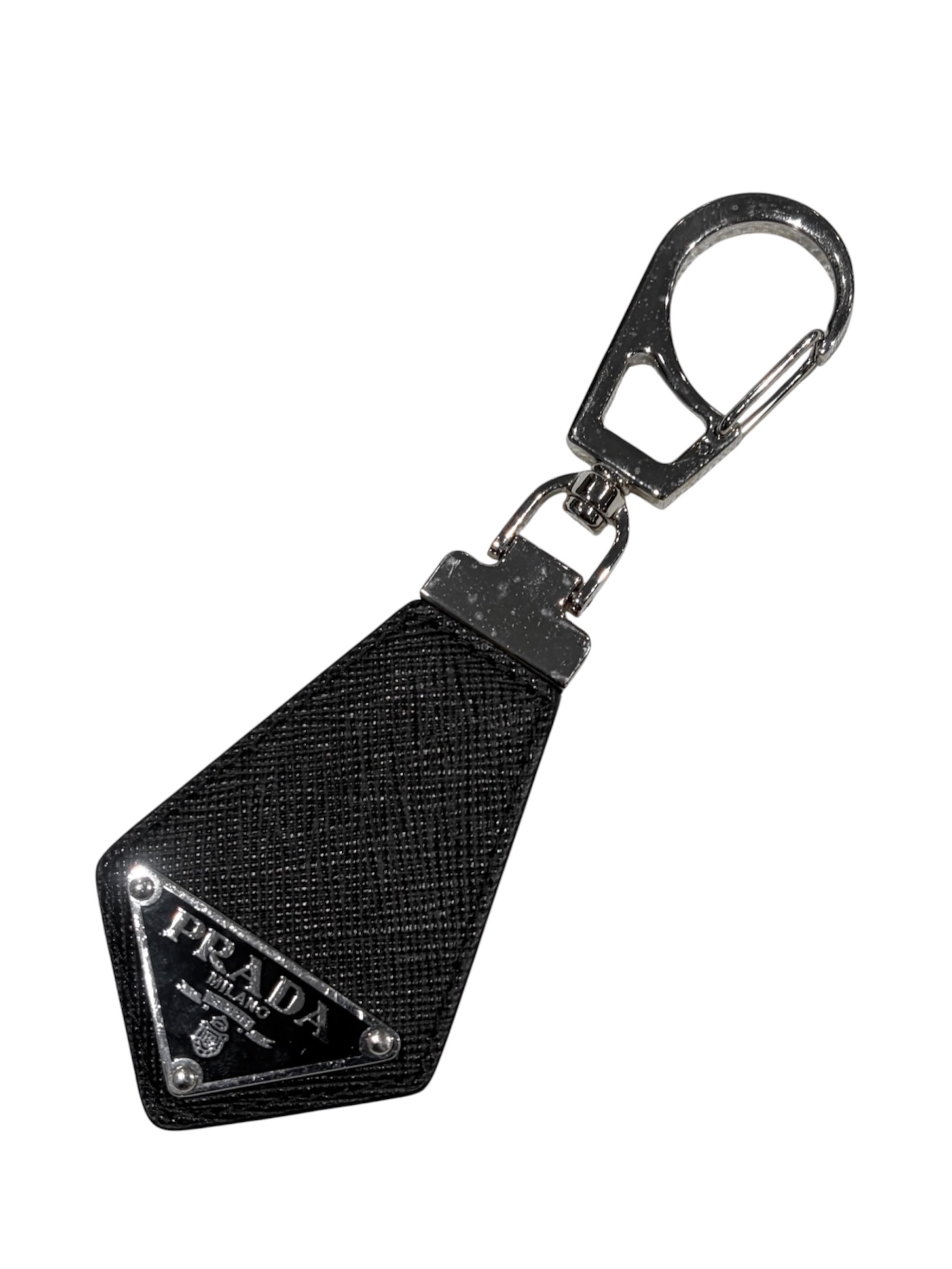 中古・古着通販】PRADA (プラダ) トライアングルロゴキーホルダー