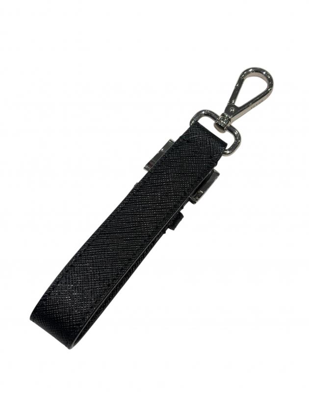 PRADA プラダ レザー キーホルダー　小物　カギ　キー　サファイアーノ　鍵 中古・古着通販】PRADA (プラダ) サフィアーノレザー キーチェーン