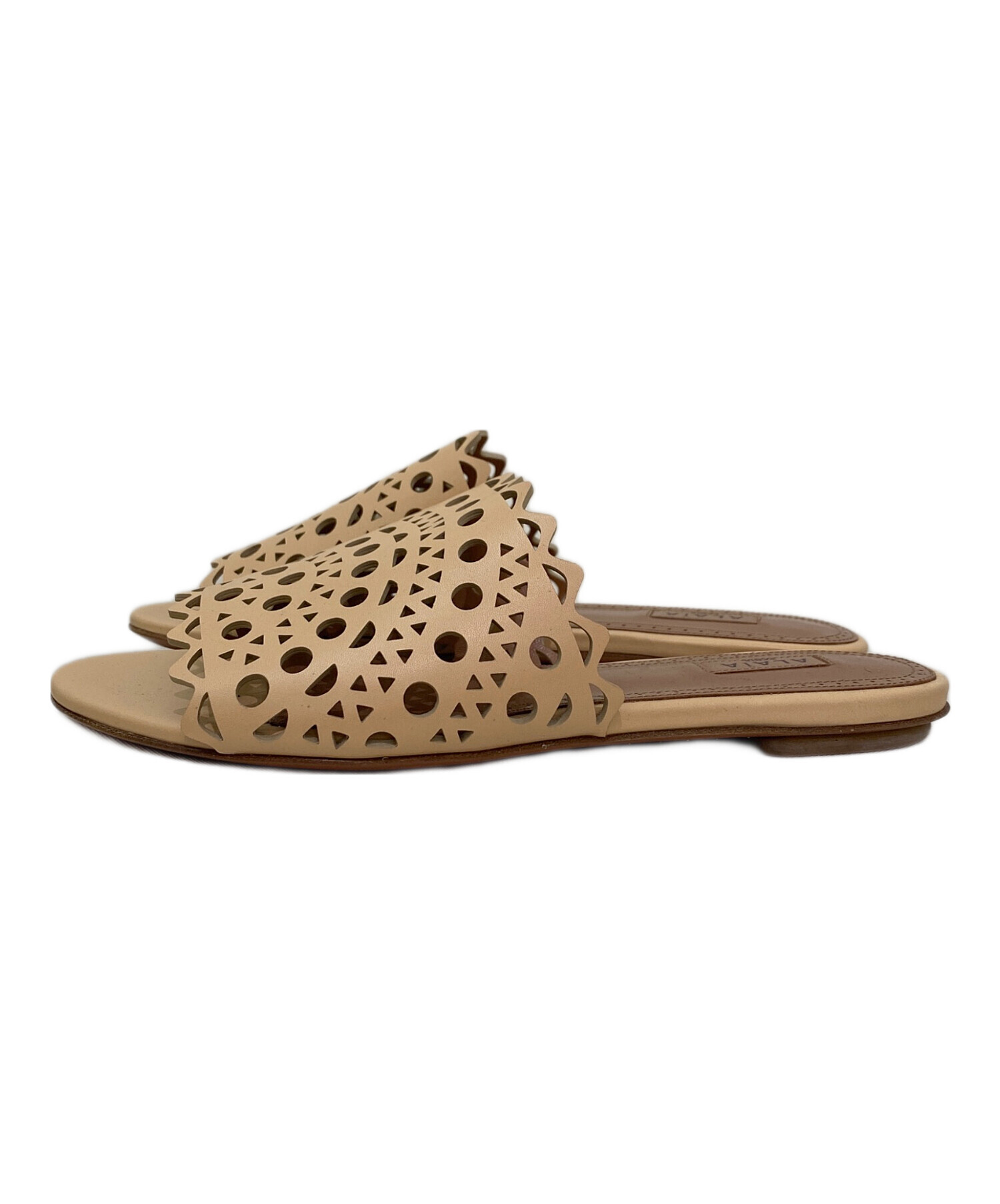 ALAIA アライア ウエッジソール サンダル 37 中古・古着通販】ALAIA (アライア) パンチングサンダル ベージュ