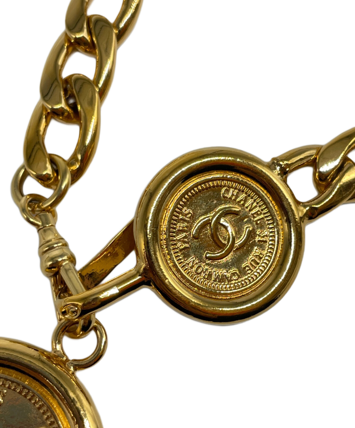 【タイムセール30%OFF】CHANELチェーンベルト（ゴールドチャーム付） 中古・古着通販】CHANEL (シャネル) チェーンベルト ゴールド