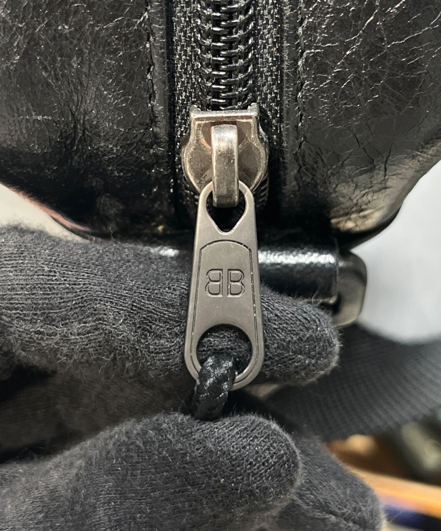 中古・古着通販】BALENCIAGA (バレンシアガ) EXPLORER ブラック
