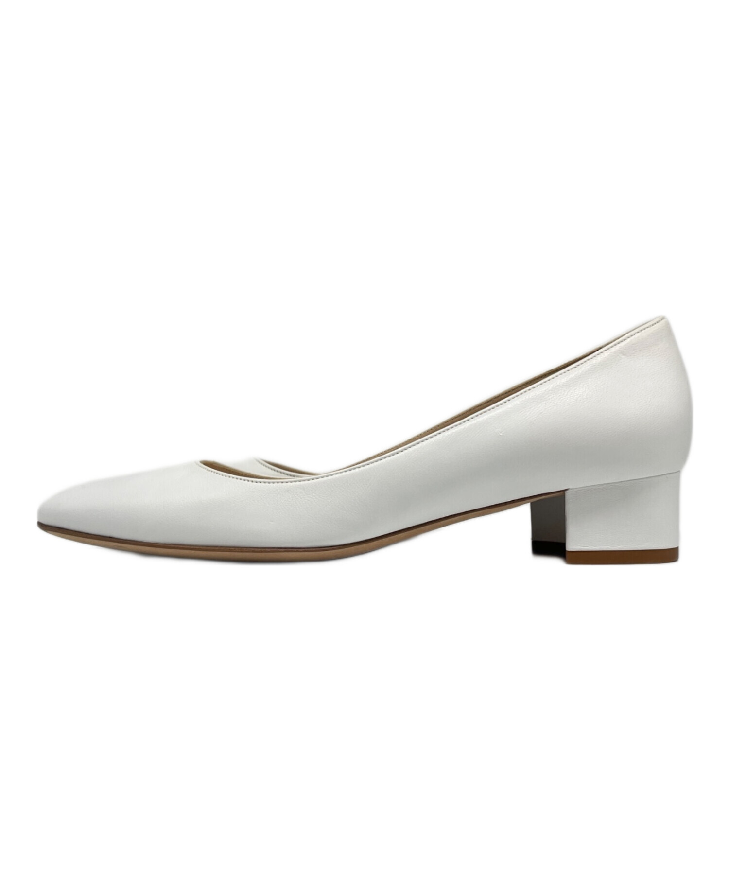 中古・古着通販】Manolo Blahnik (マノロブラニク) レザーパンプス