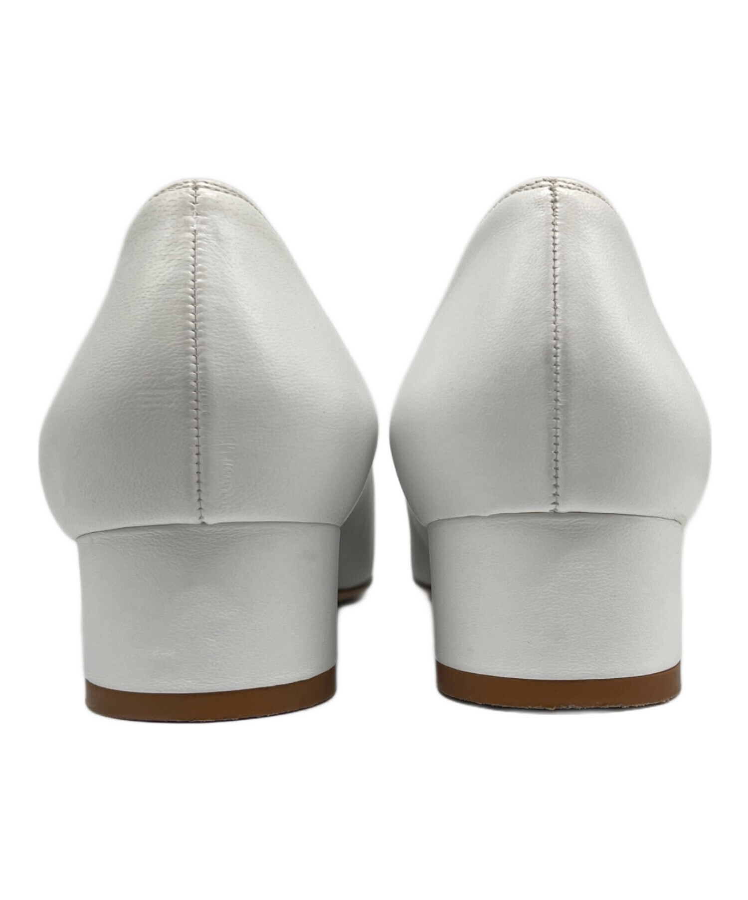 中古・古着通販】Manolo Blahnik (マノロブラニク) レザーパンプス