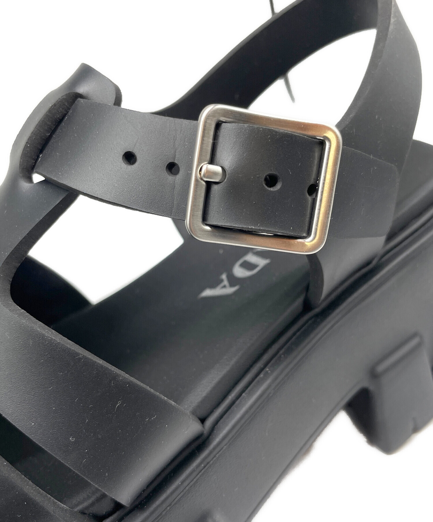 中古・古着通販】PRADA (プラダ) モノリス ラバーサンダル ブラック
