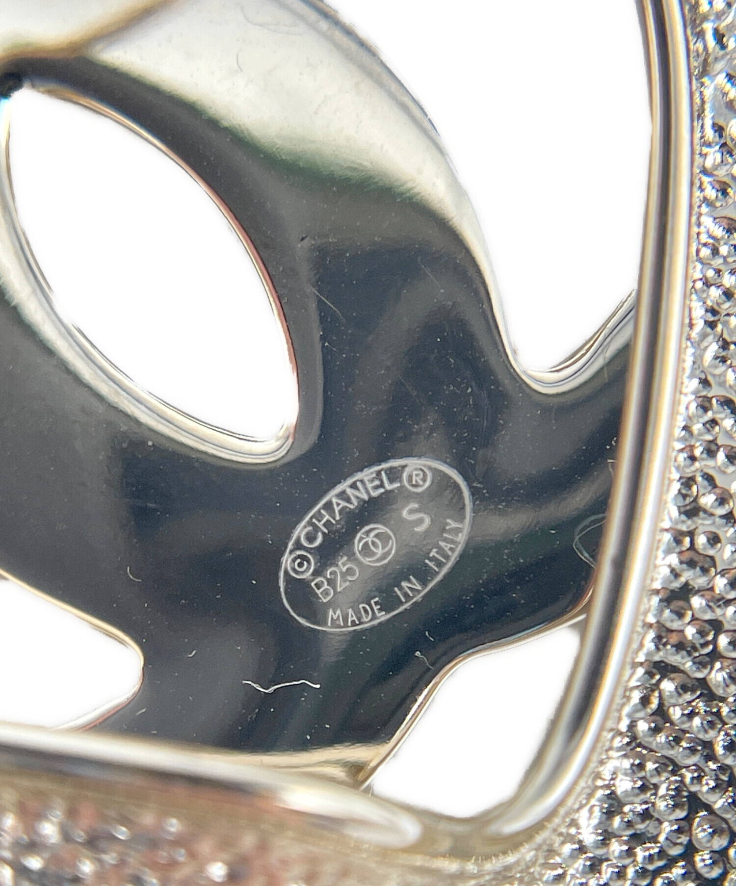 中古・古着通販】CHANEL (シャネル) ココマークストーン付ブローチ