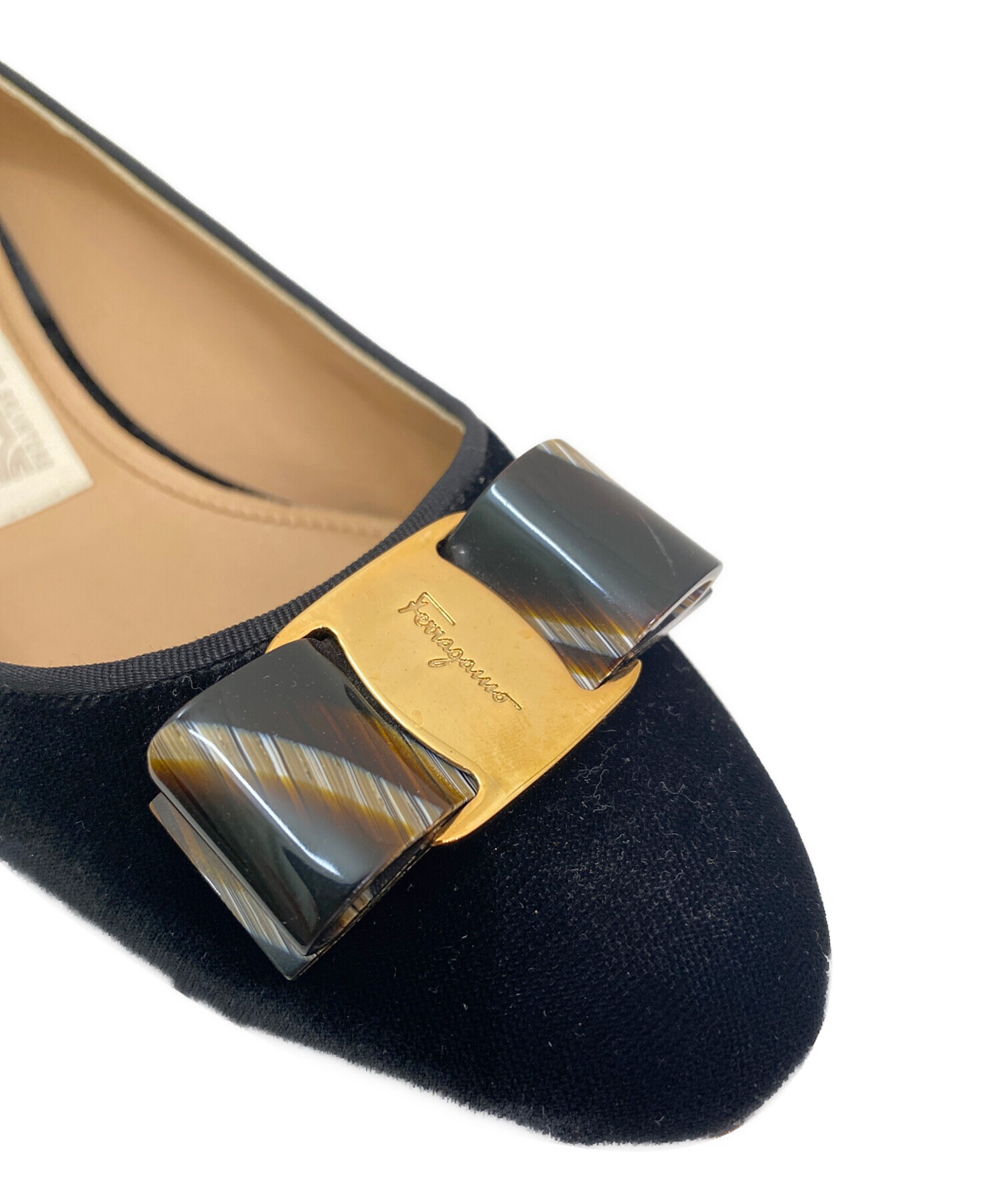 Salvatore Ferragamo ヴァラリボン パンプス イタリア製 中古・古着通販】Salvatore Ferragamo (サルヴァトーレ フェラガモ