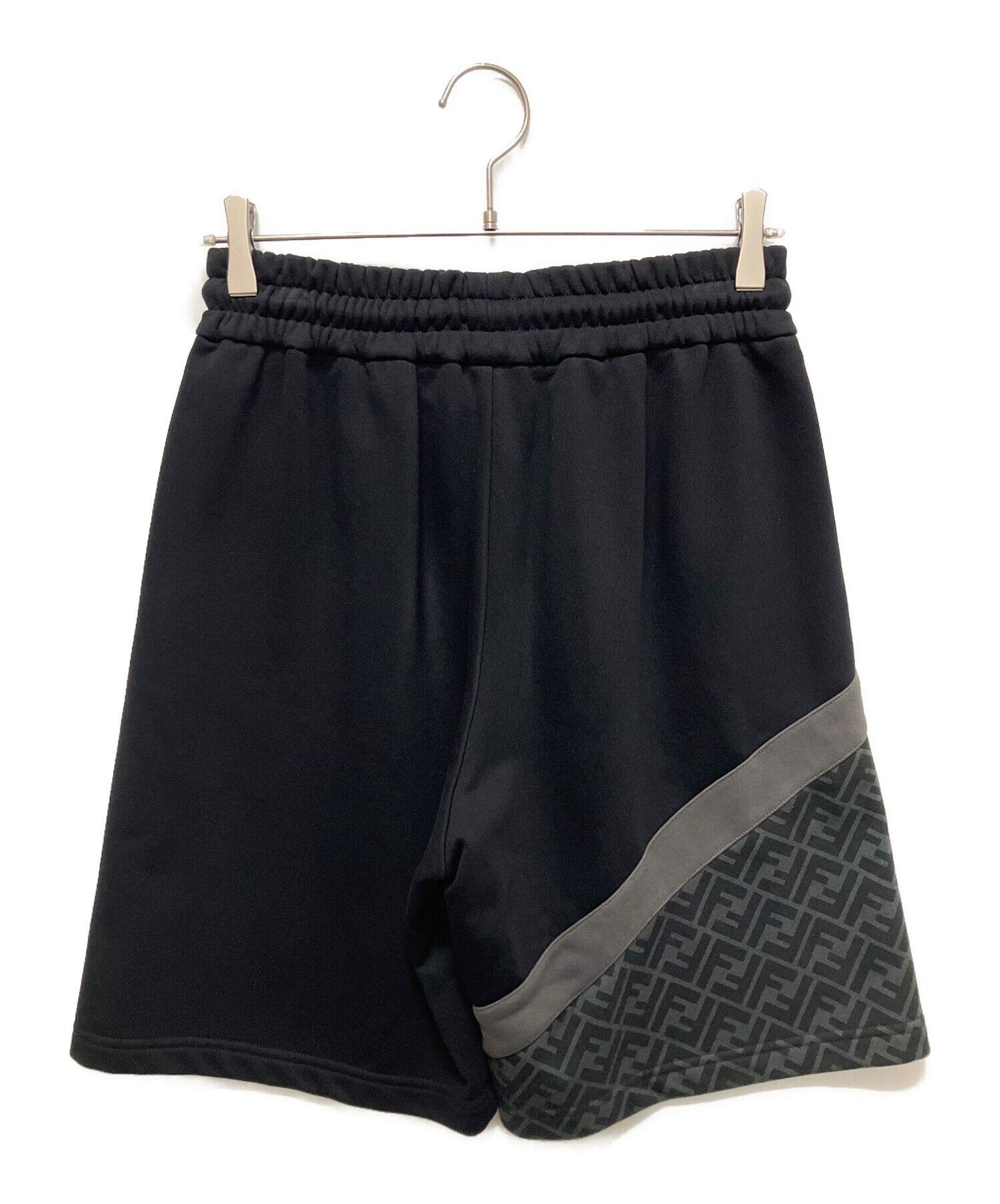 中古・古着通販】FENDI (フェンディ) ハーフパンツ ブラック サイズ:XS