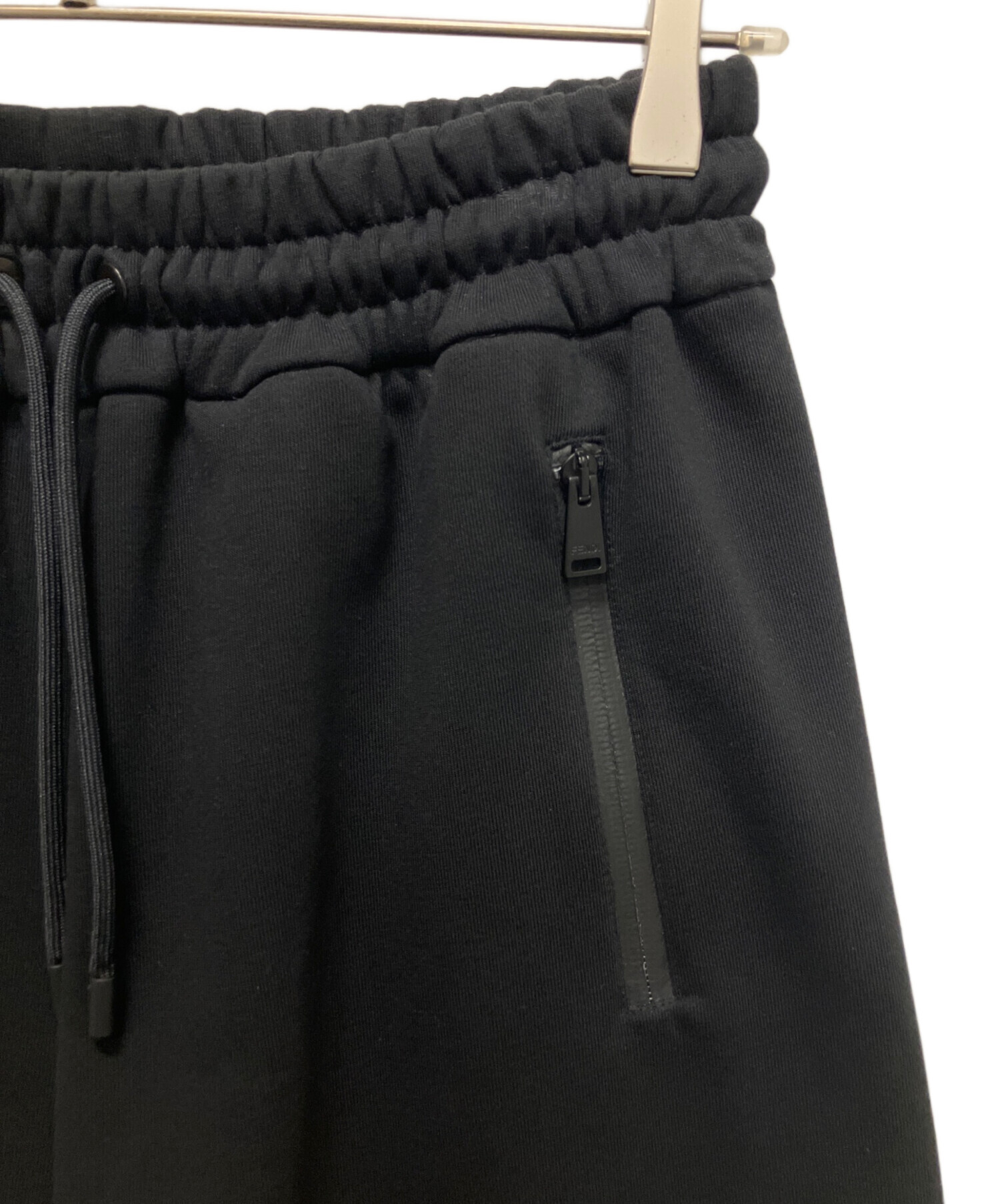 中古・古着通販】FENDI (フェンディ) ハーフパンツ ブラック サイズ:XS