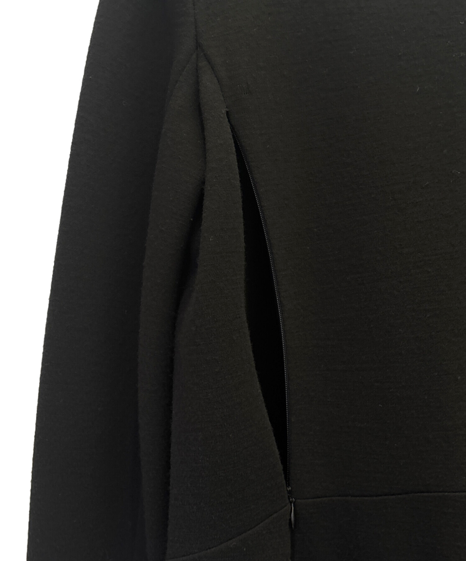 最安値.今日限定価格‼️PRADA ロゴ ワンピースイタリア製【ヴィテージ９０S】 中古・古着通販】PRADA (プラダ) パイピングウールワンピース ブラック