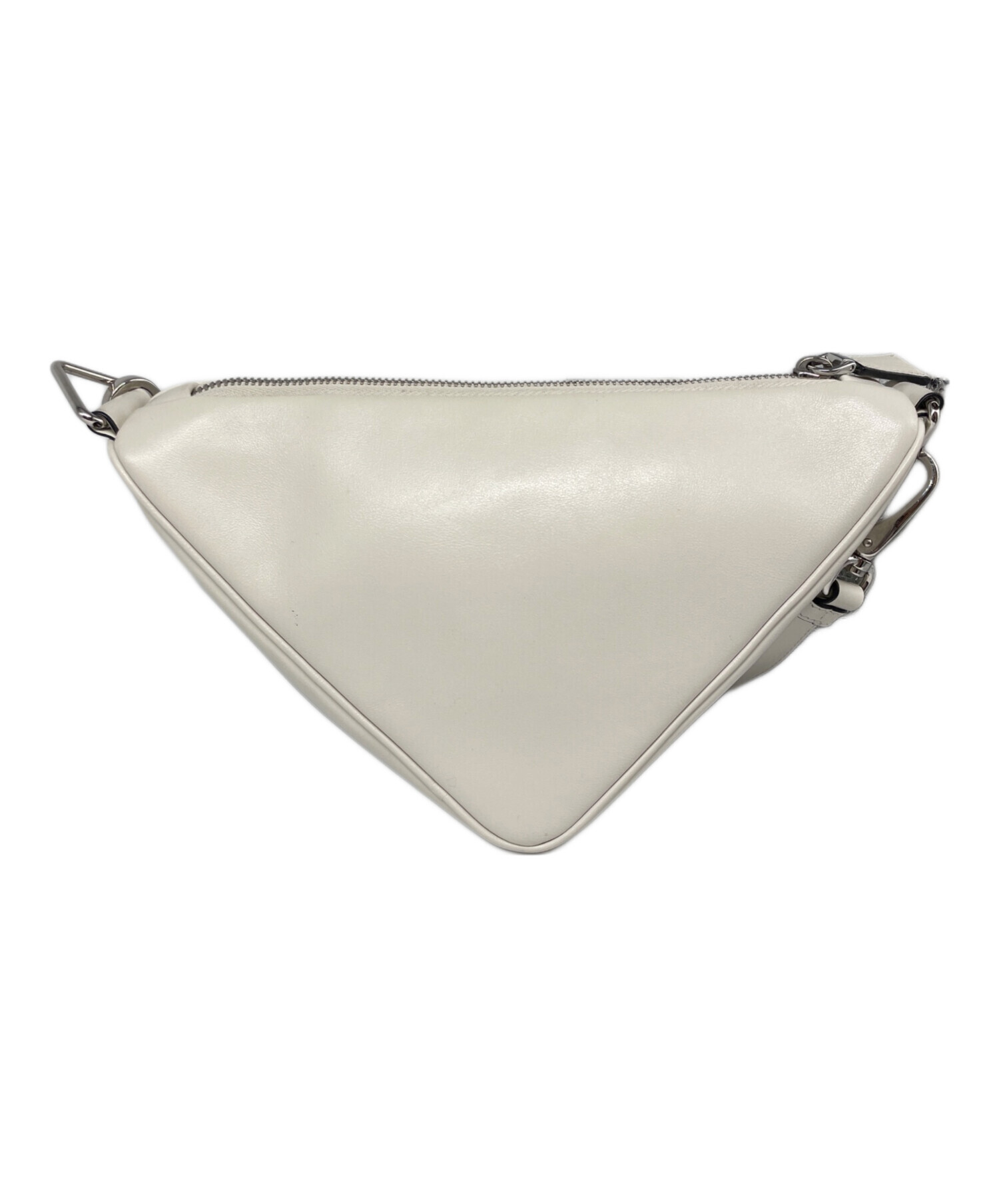 PRADA レザーショルダーバッグ 中古・古着通販】PRADA (プラダ) トライアングル レザー ショルダー