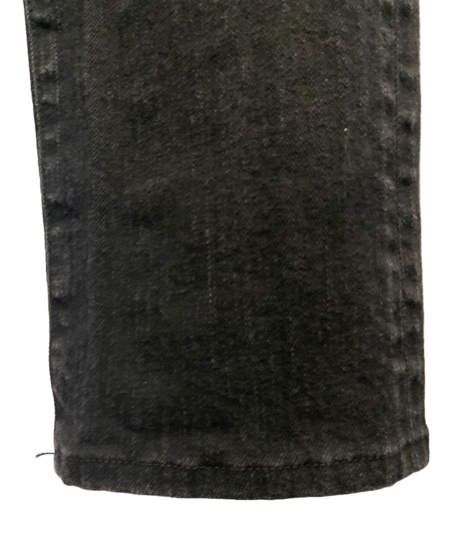 中古・古着通販】TOM FORD (トムフォード) ブラックデニムパンツ 中古・古着通販】TOM FORD (トムフォード) ブラックデニムパンツ