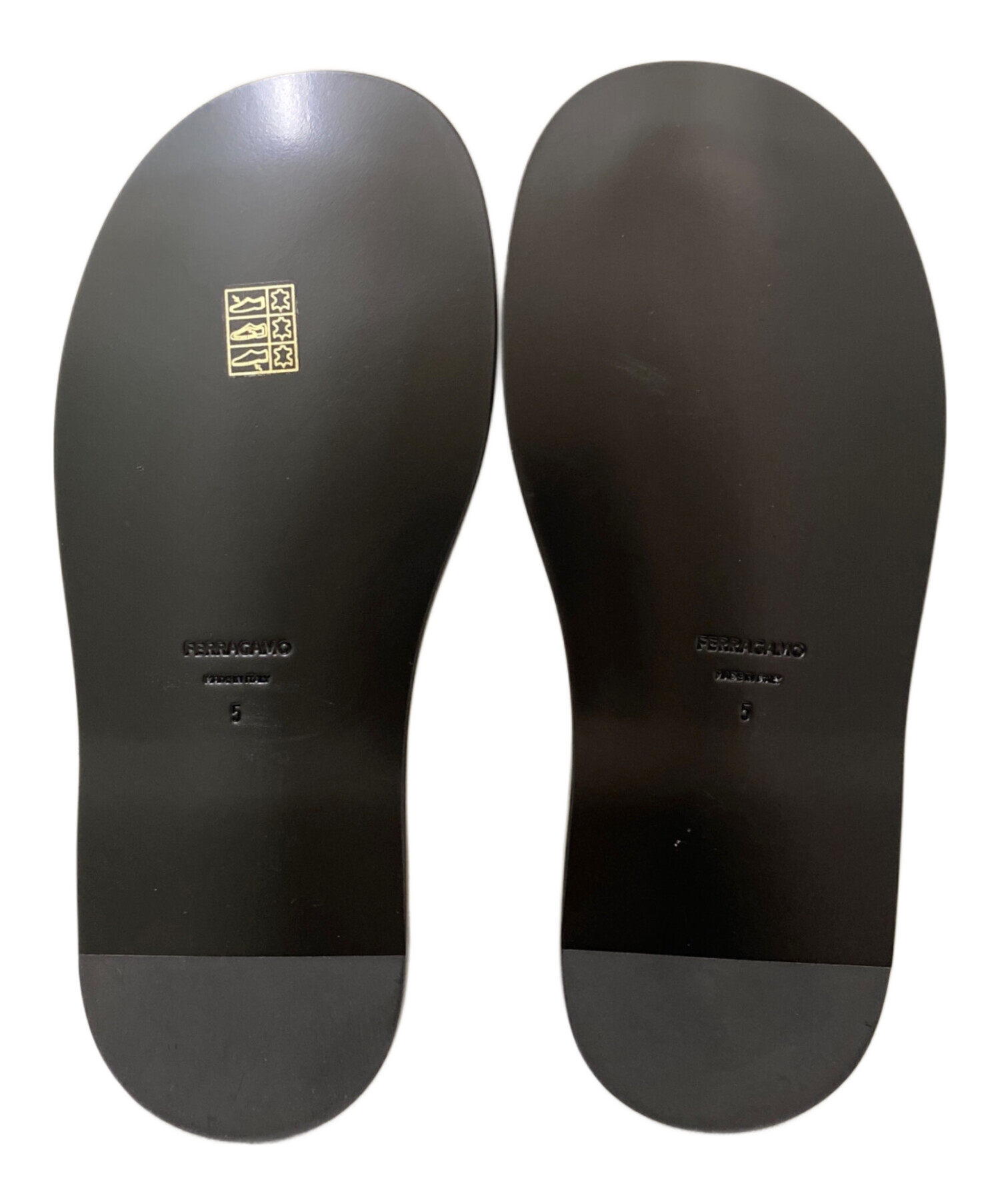 中古・古着通販】Ferragamo (フェラガモ) ロゴレザーサンダル ブラック