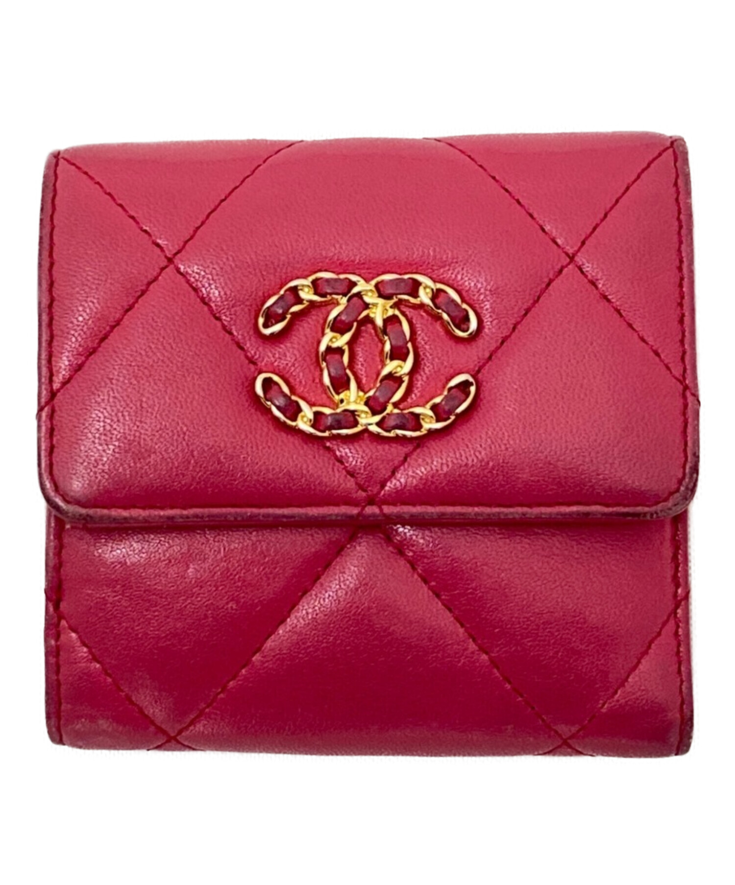 CHANEL ショッキングピンク 三つ折り財布 CHANEL ショッキングピンク